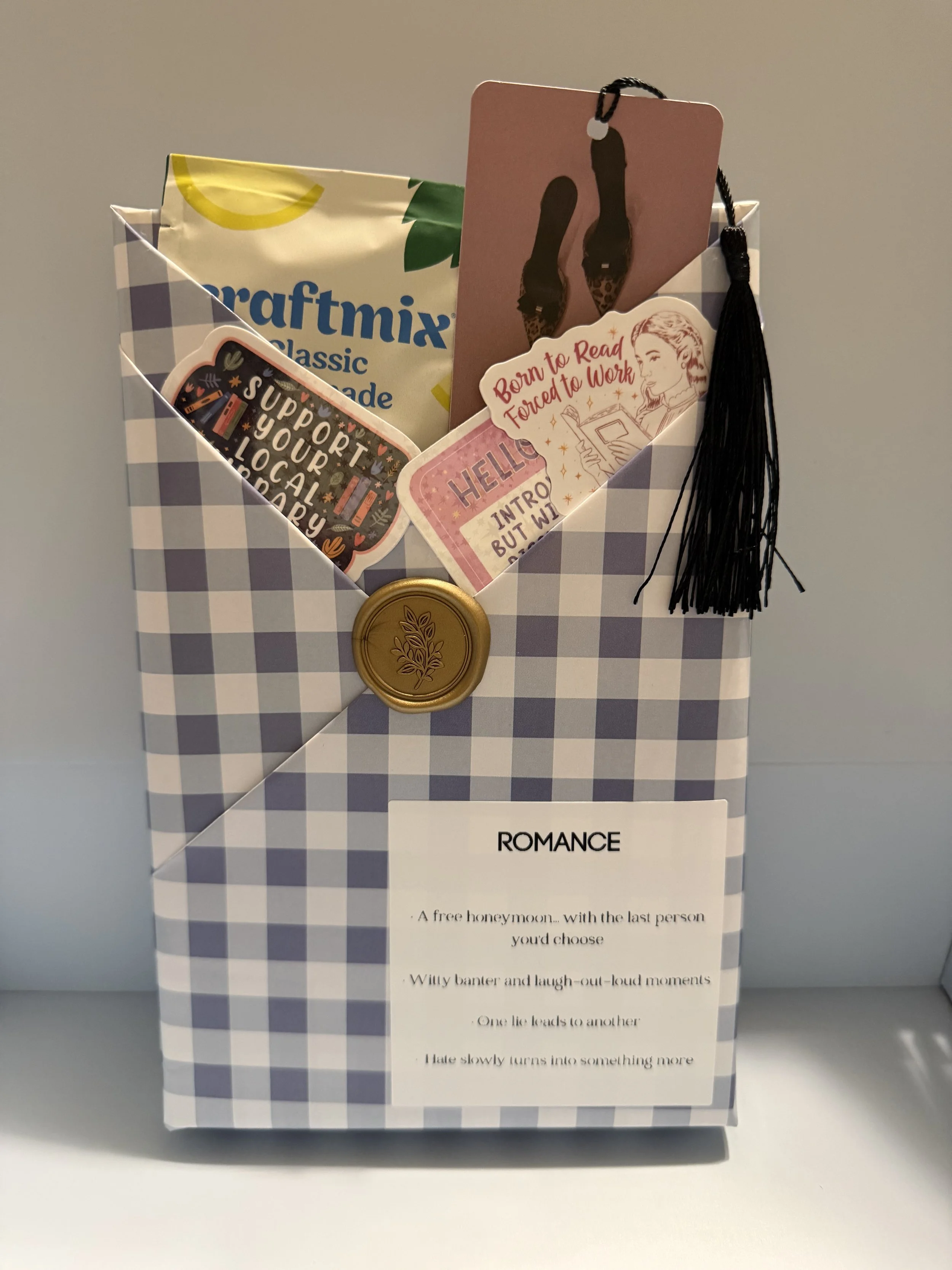 Blind Date With a Book - Romance