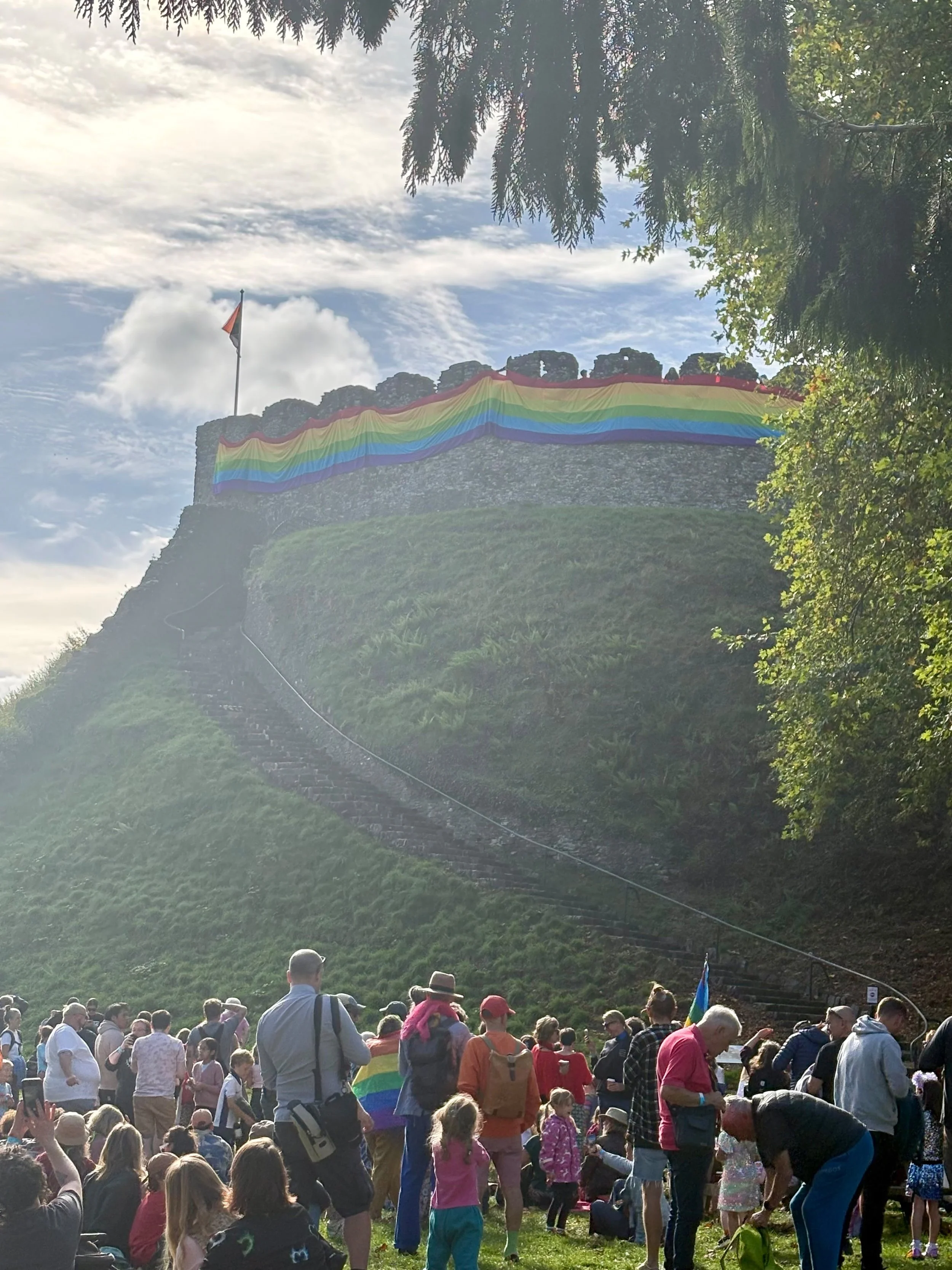 Totnes Castle, consider yourself captured. Thank you for helping us to make a small piece of queer history today! #totnespride