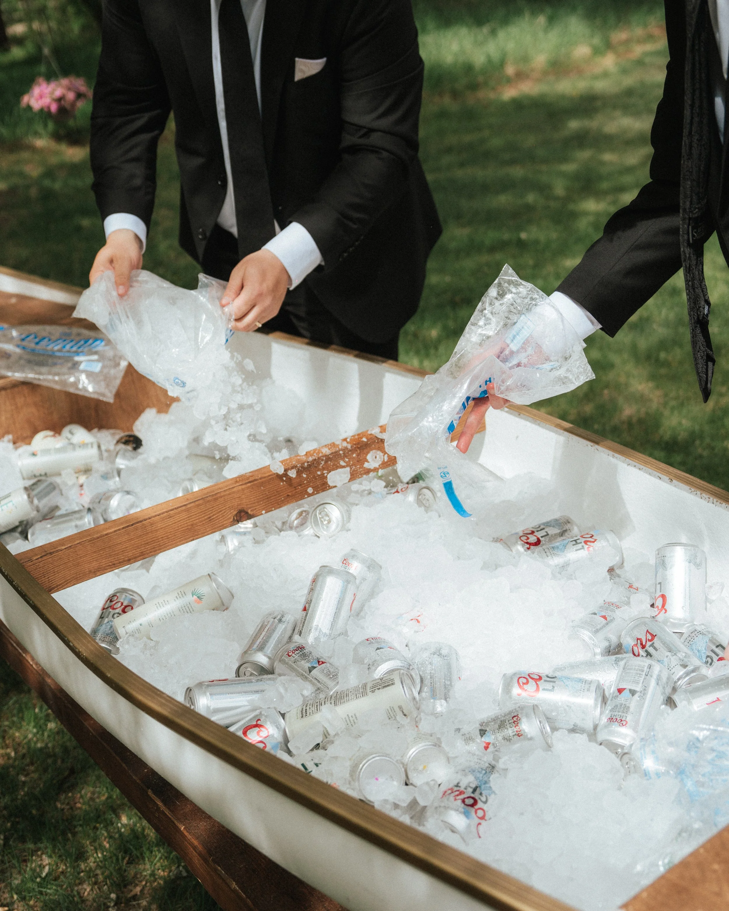 doveandveil.meghan&landon.wedding-4.jpg