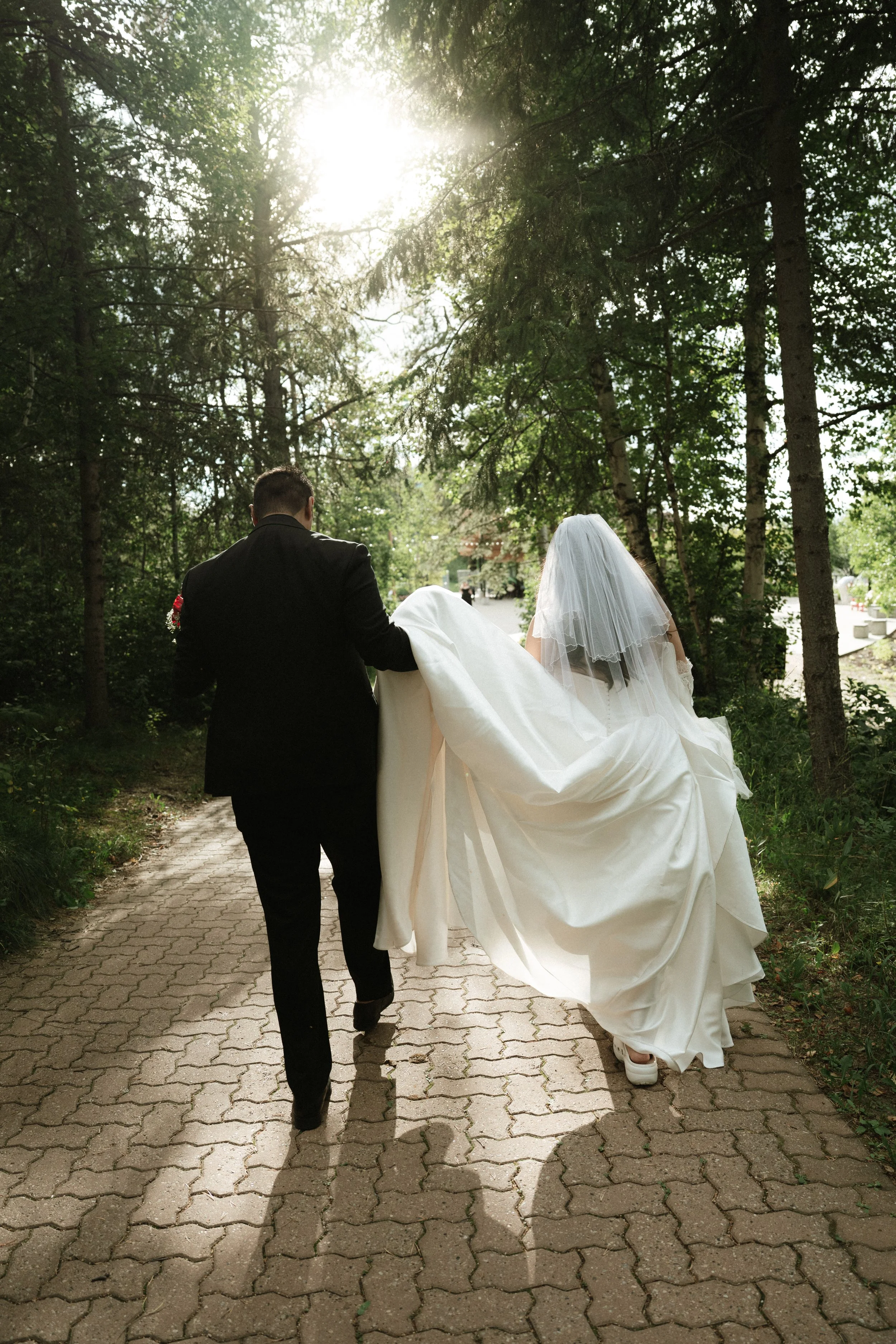 doveandveil.TheHoules.Highlights-90.jpg