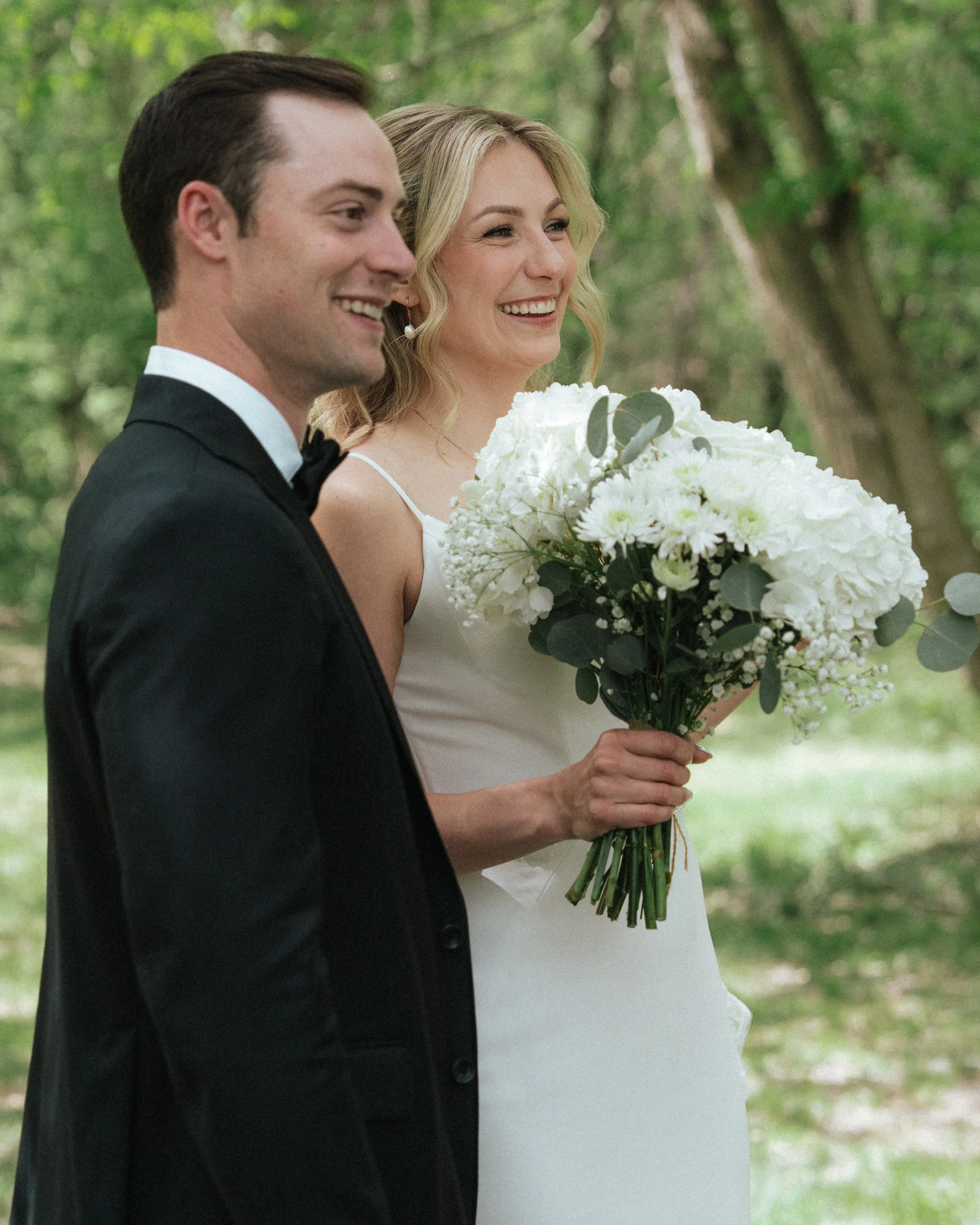 doveandveil.meghan&landon.wedding-3.jpg