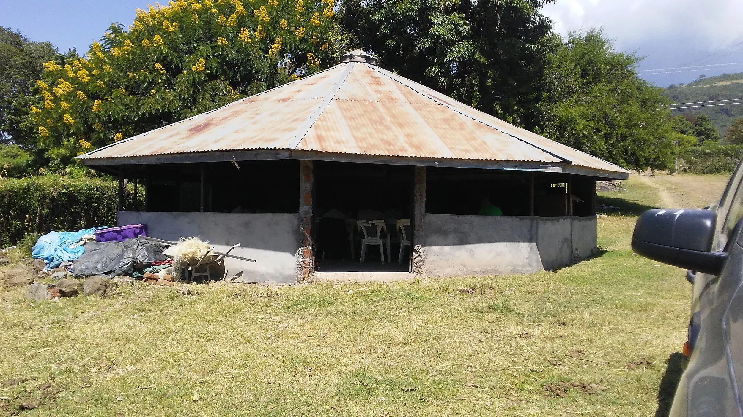 Kenya Hut.jpg