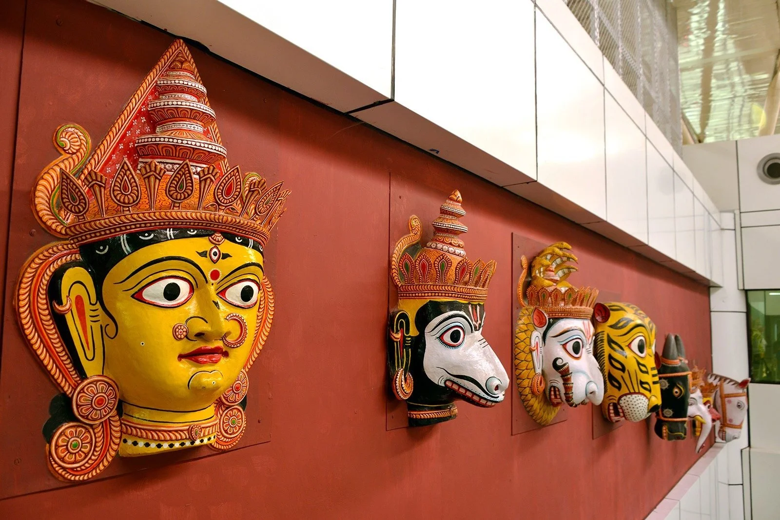 From Discarded Paper to Living Legend: Meeting the Maestro Behind Bhubaneswar Airport’s Awe-Inspiring Masks
