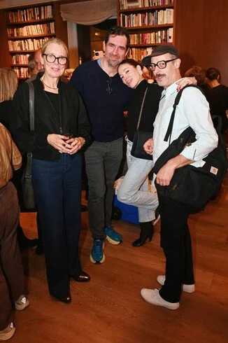 Jane Ayers, Alissa Bennet, Leigh Ledare
