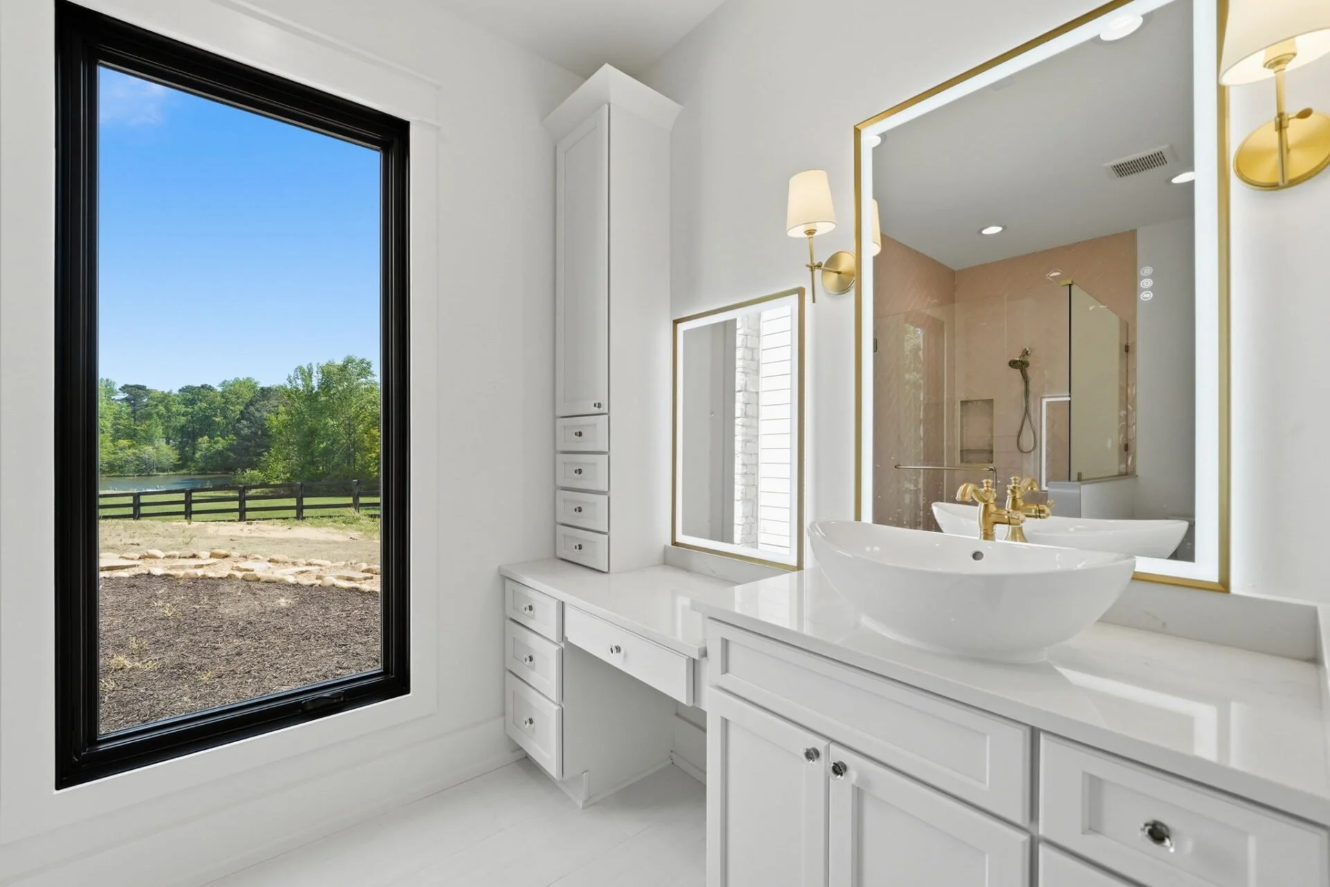 The Whitestone-25.jpg
