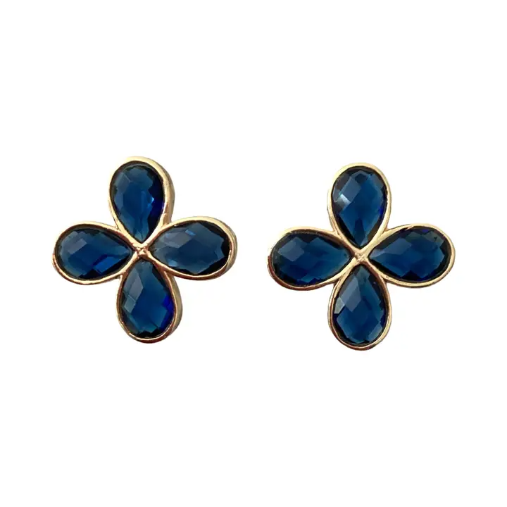 blue quartz stud1.png