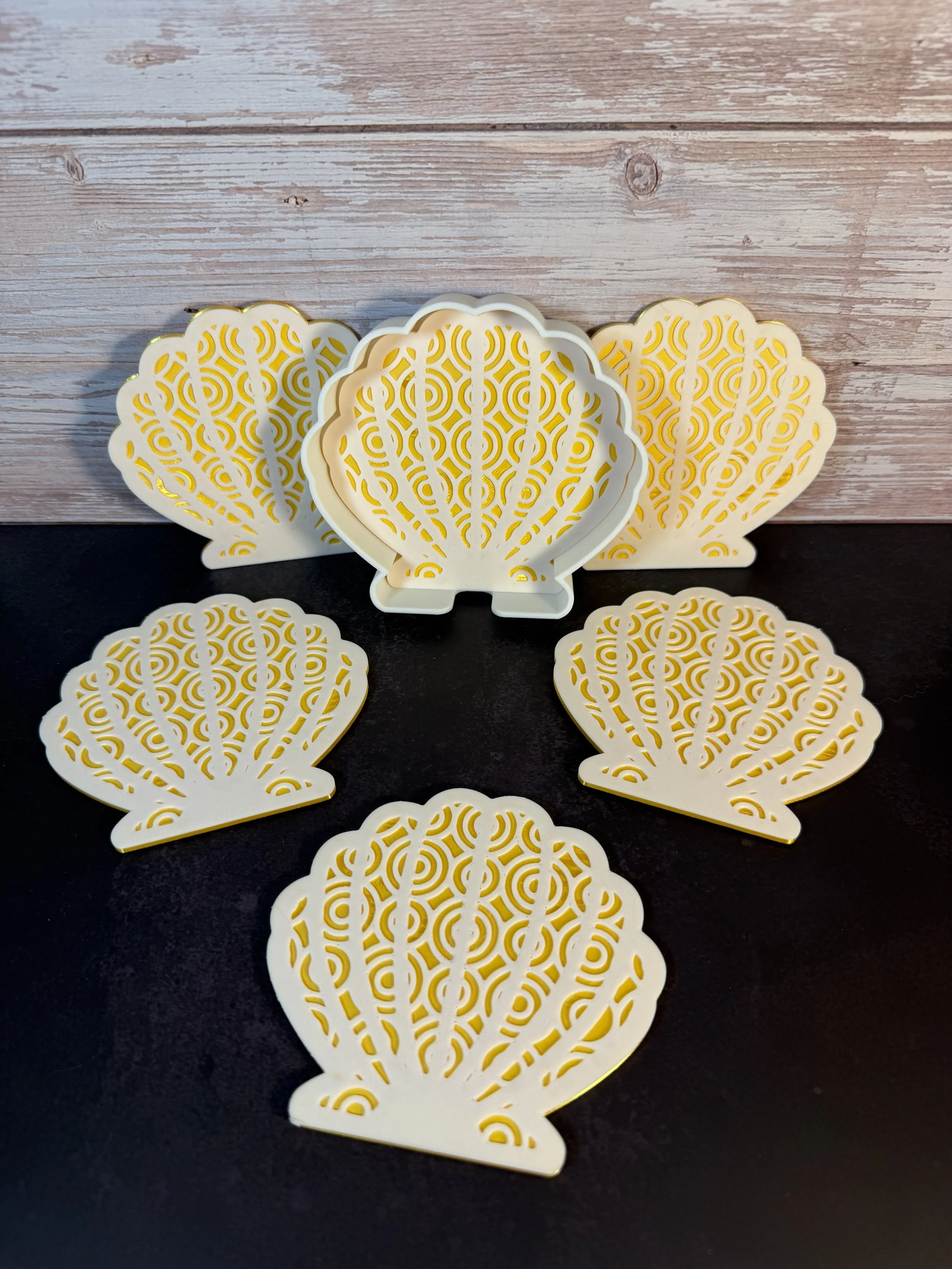 Shell Coasters (6 with Base)