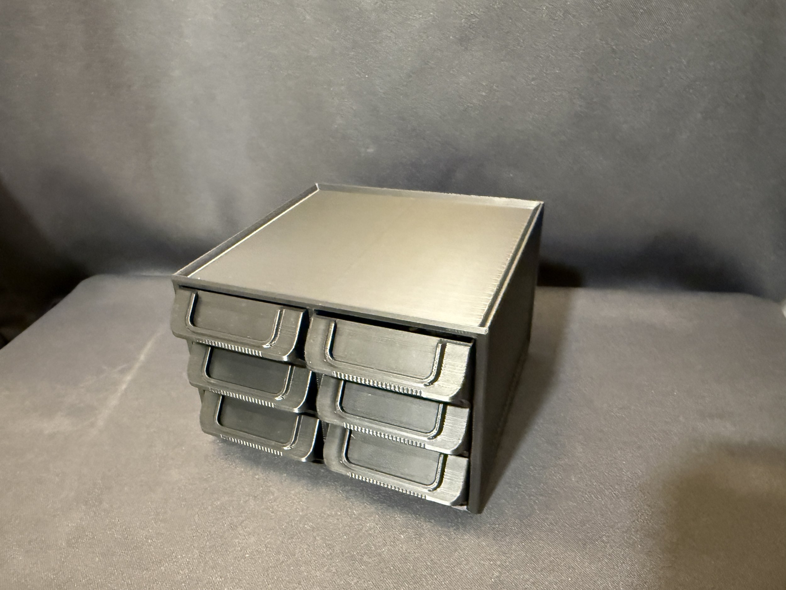 DESKTOP CHEST OF DRAWERS 1.JPG