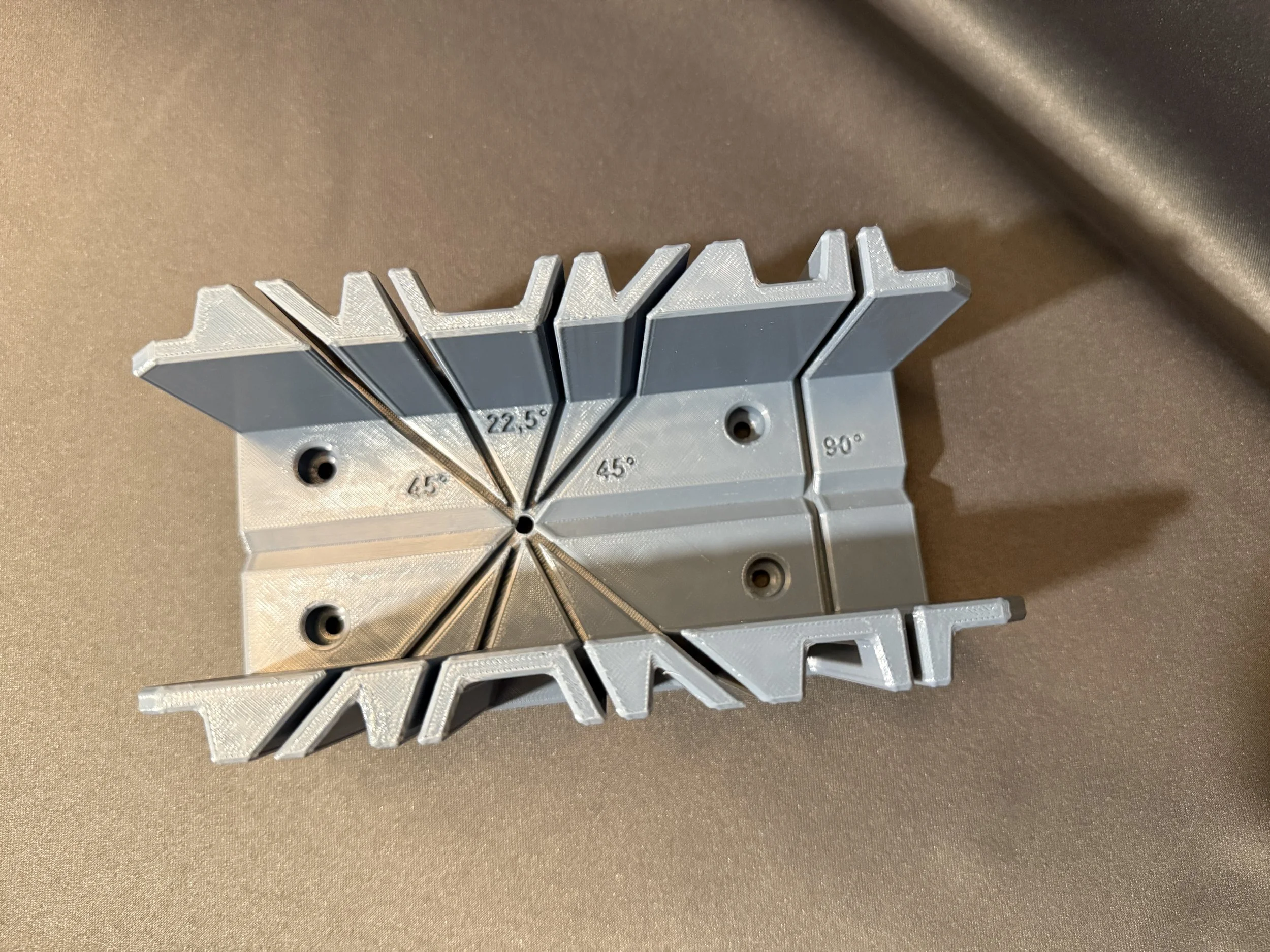 HAND SAW JIG 1.JPG