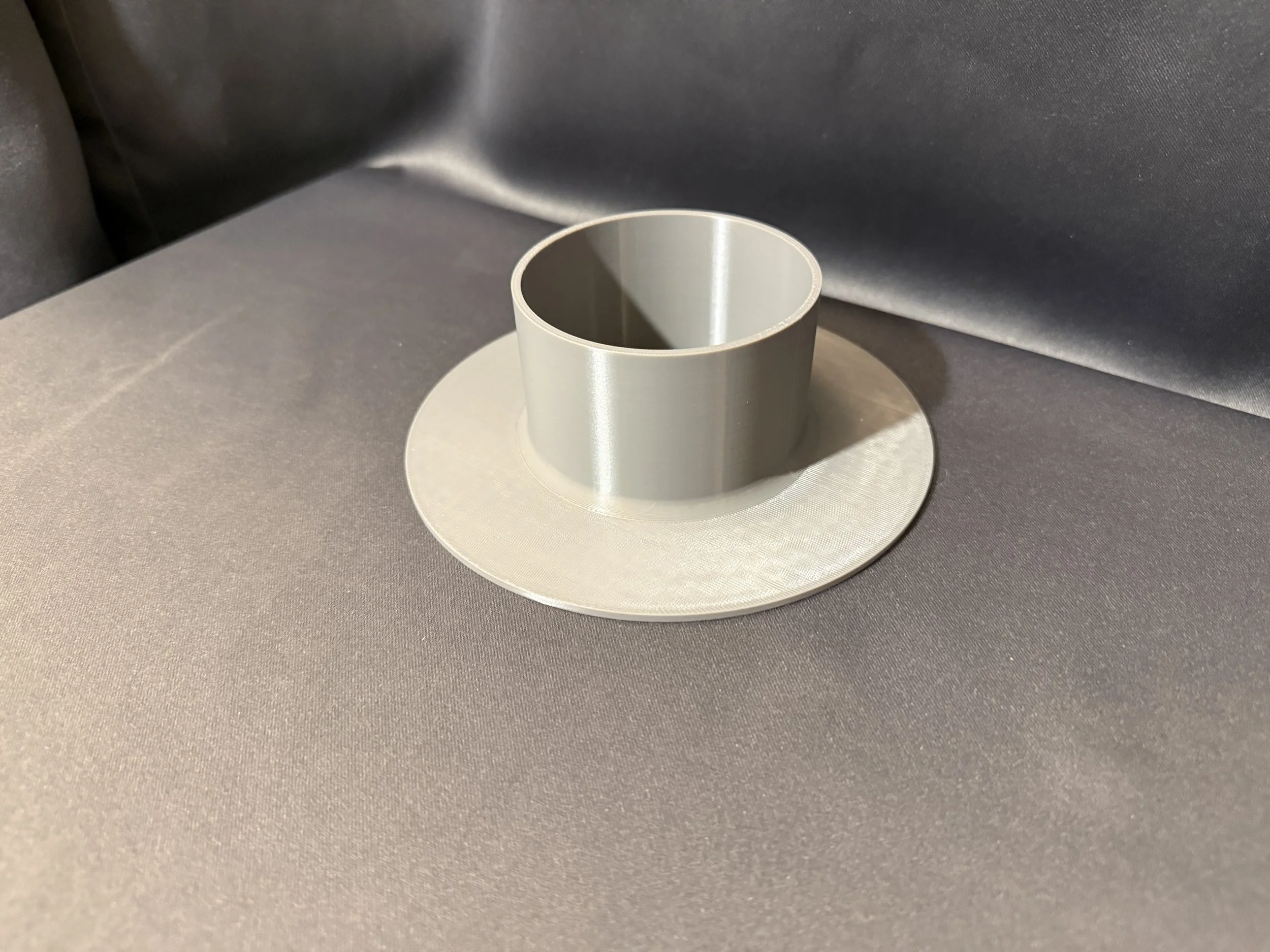 FLAT-BOTTOM CUP HOLDER 1.JPG