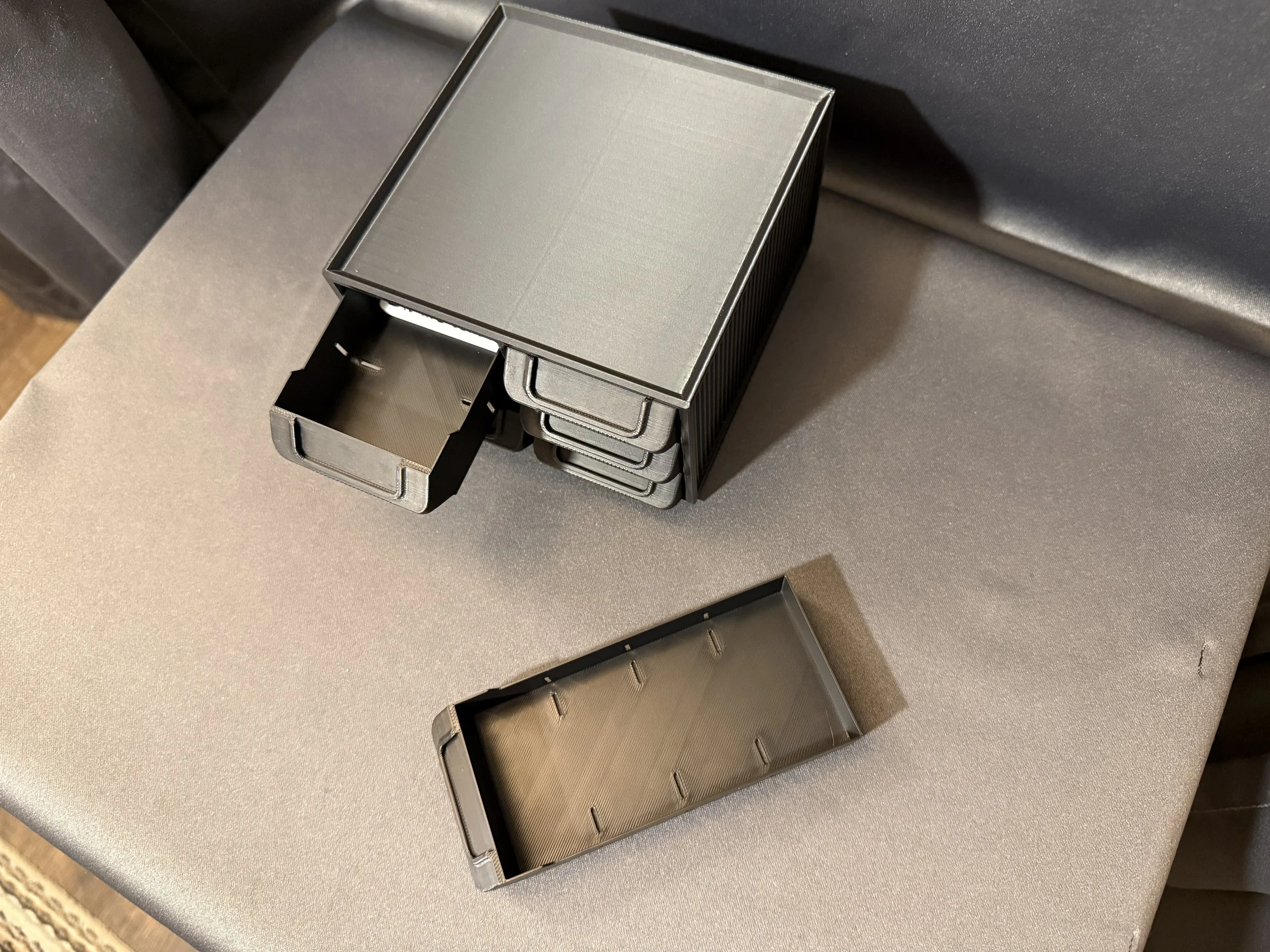 DESKTOP CHEST OF DRAWERS 2.JPG