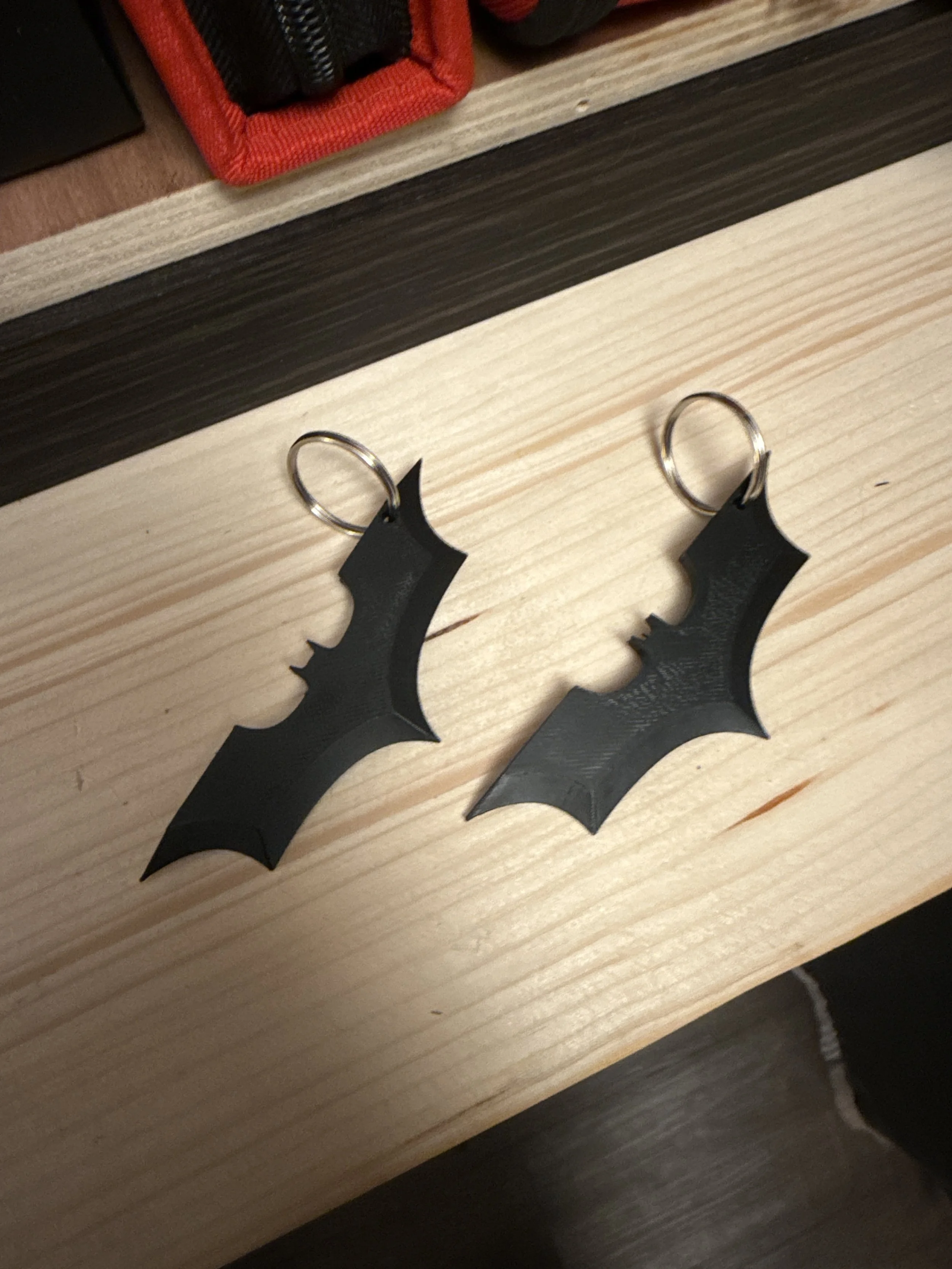 BATMAN KEYCHAIN.JPG