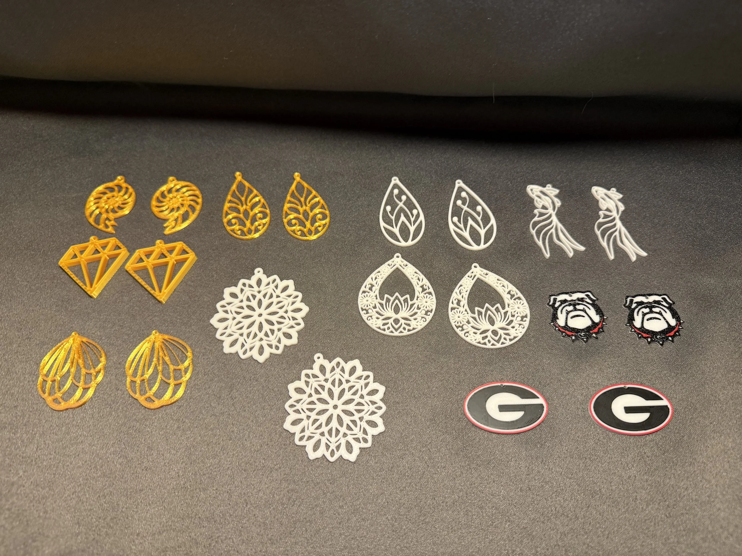 SET OF CHARMS 1.JPG