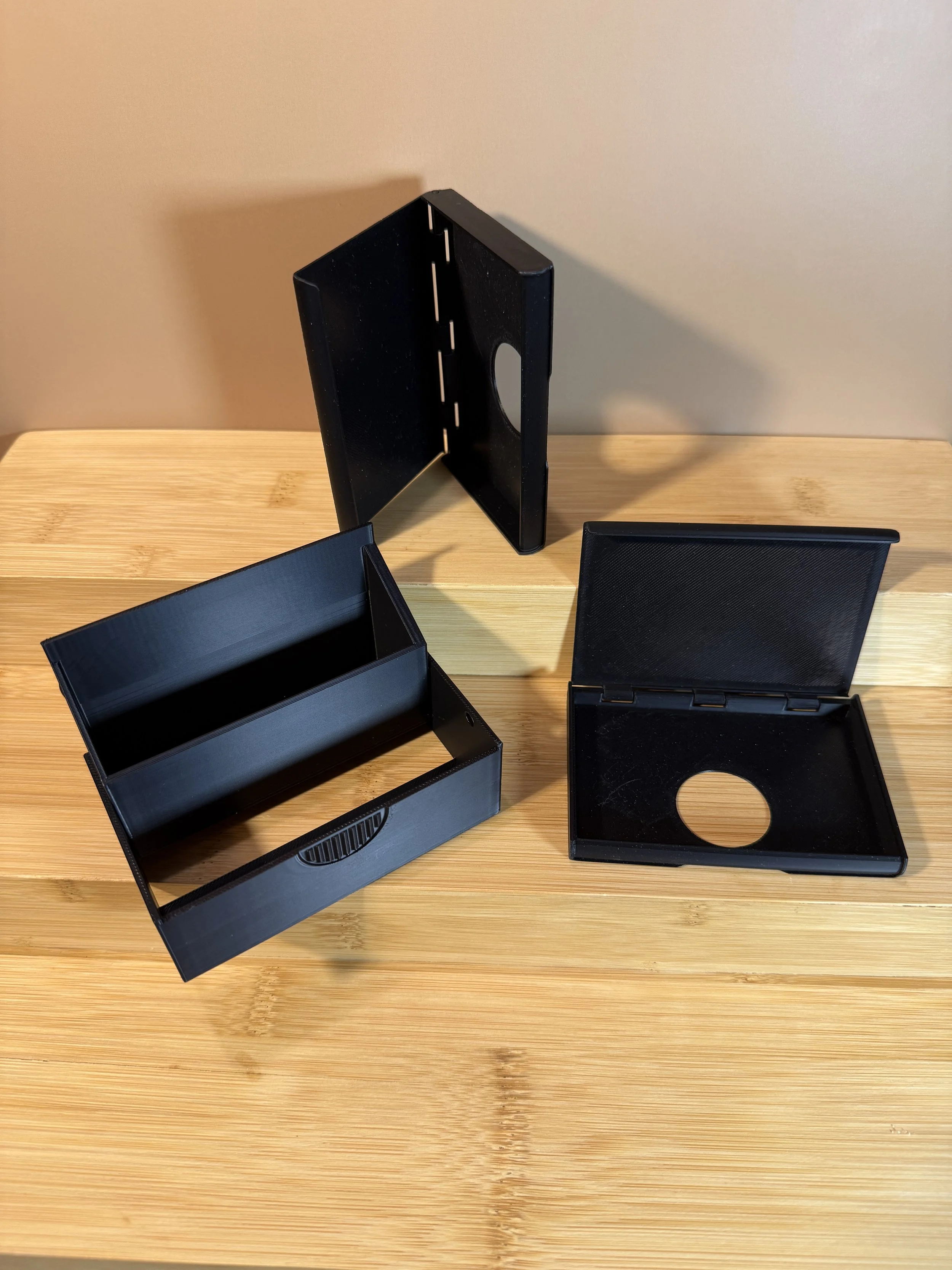 BUSINESS CARD HOLDERS FB.JPG