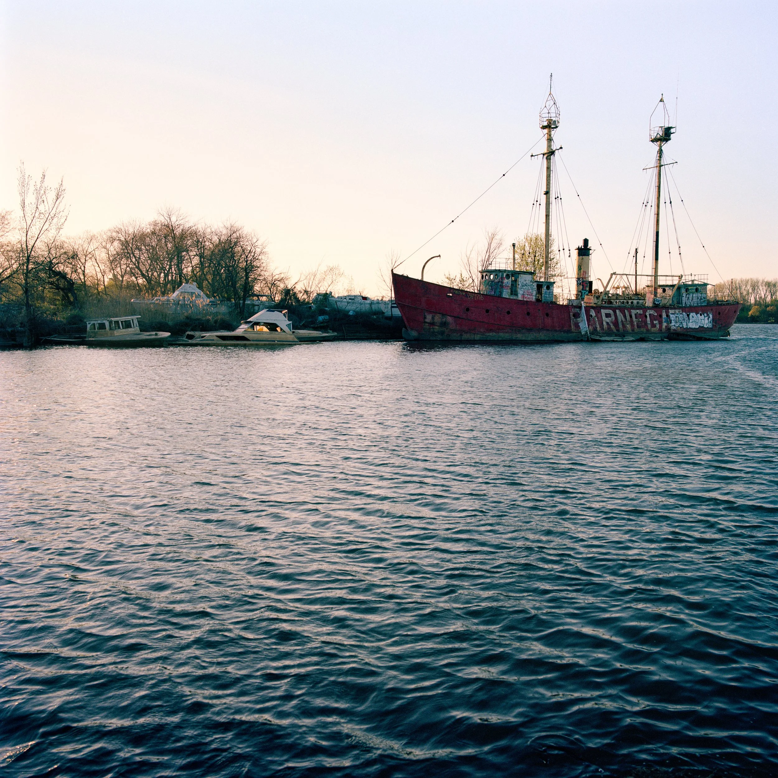 LightshipBarnegat4_7_2026_4.JPG