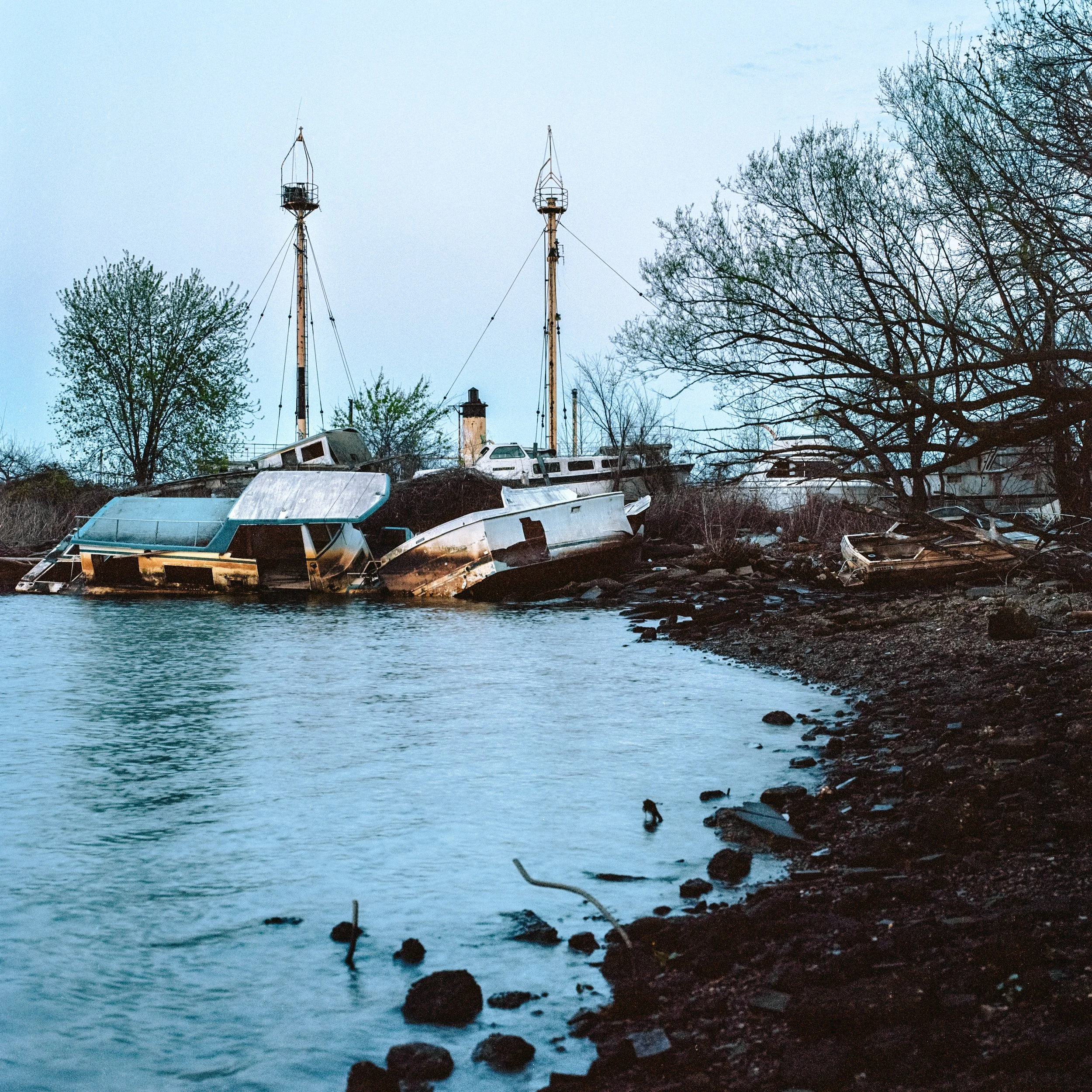 LightshipBarnegat4_7_2026_3-2.JPG