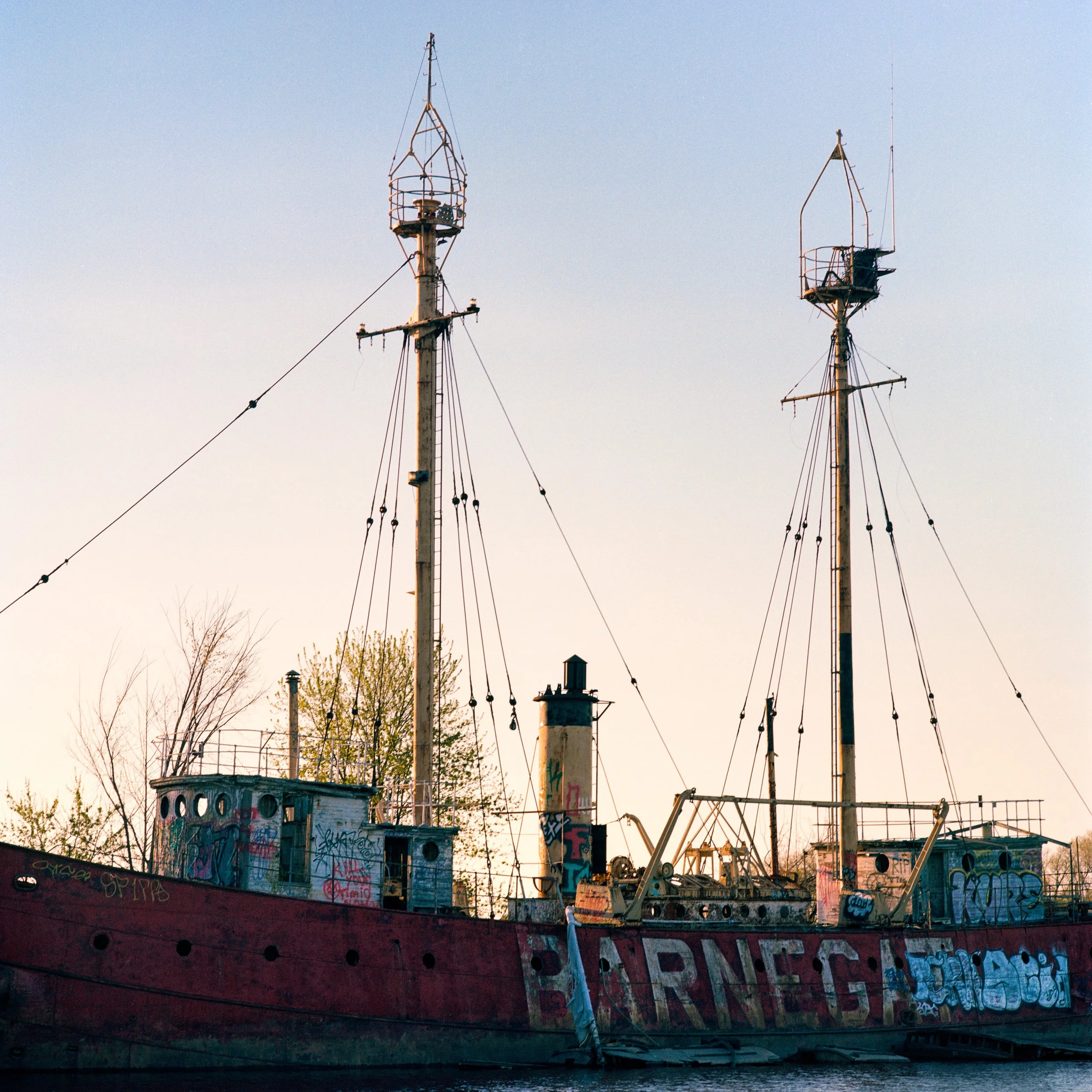 LightshipBarnegat4_7_2026_4-3.JPG