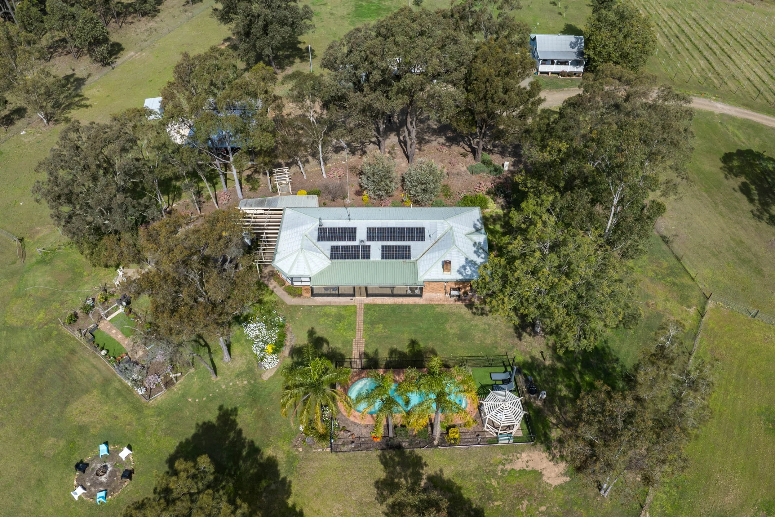 402 McMullins Rd Branxton-2.jpg