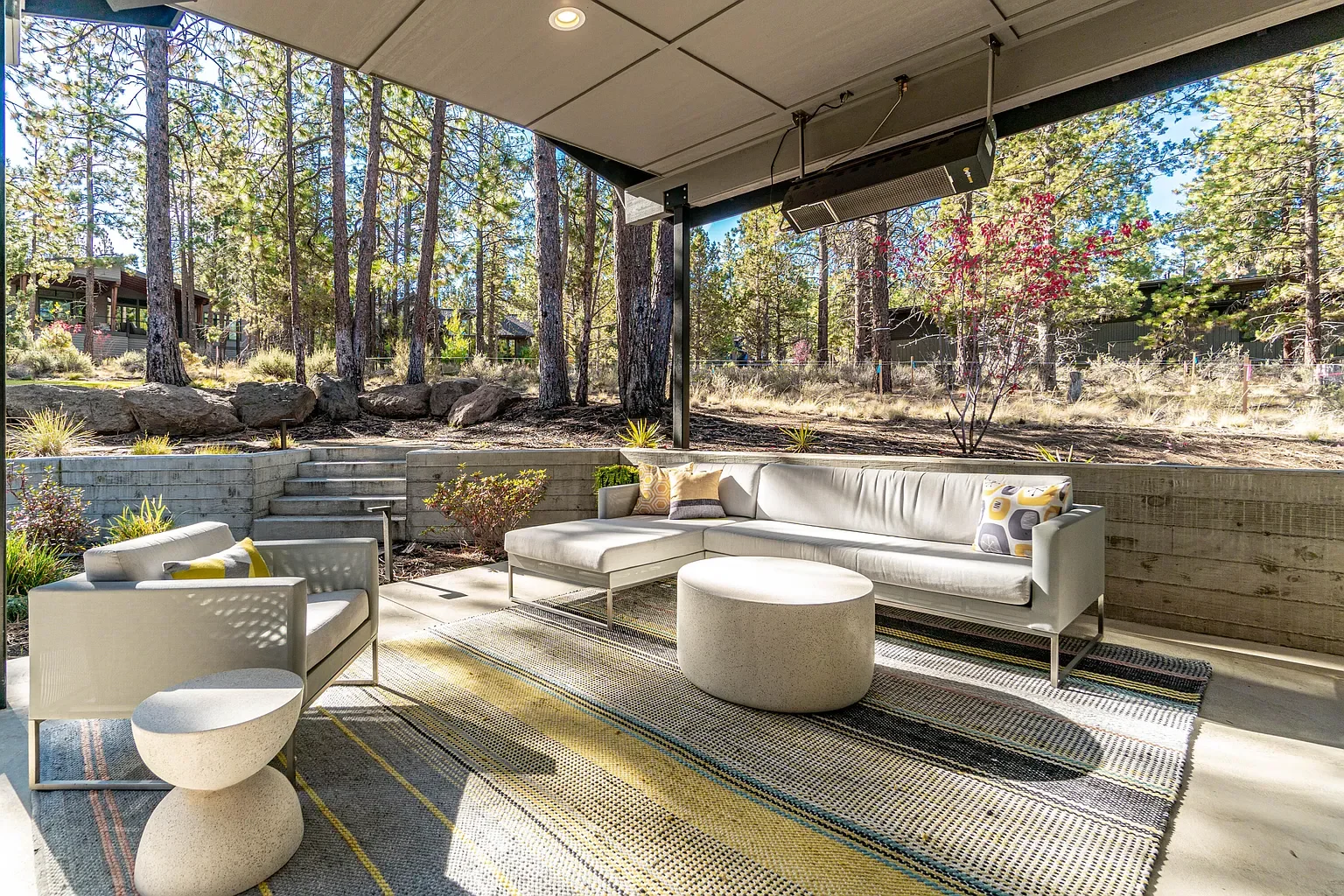 covered patio.webp