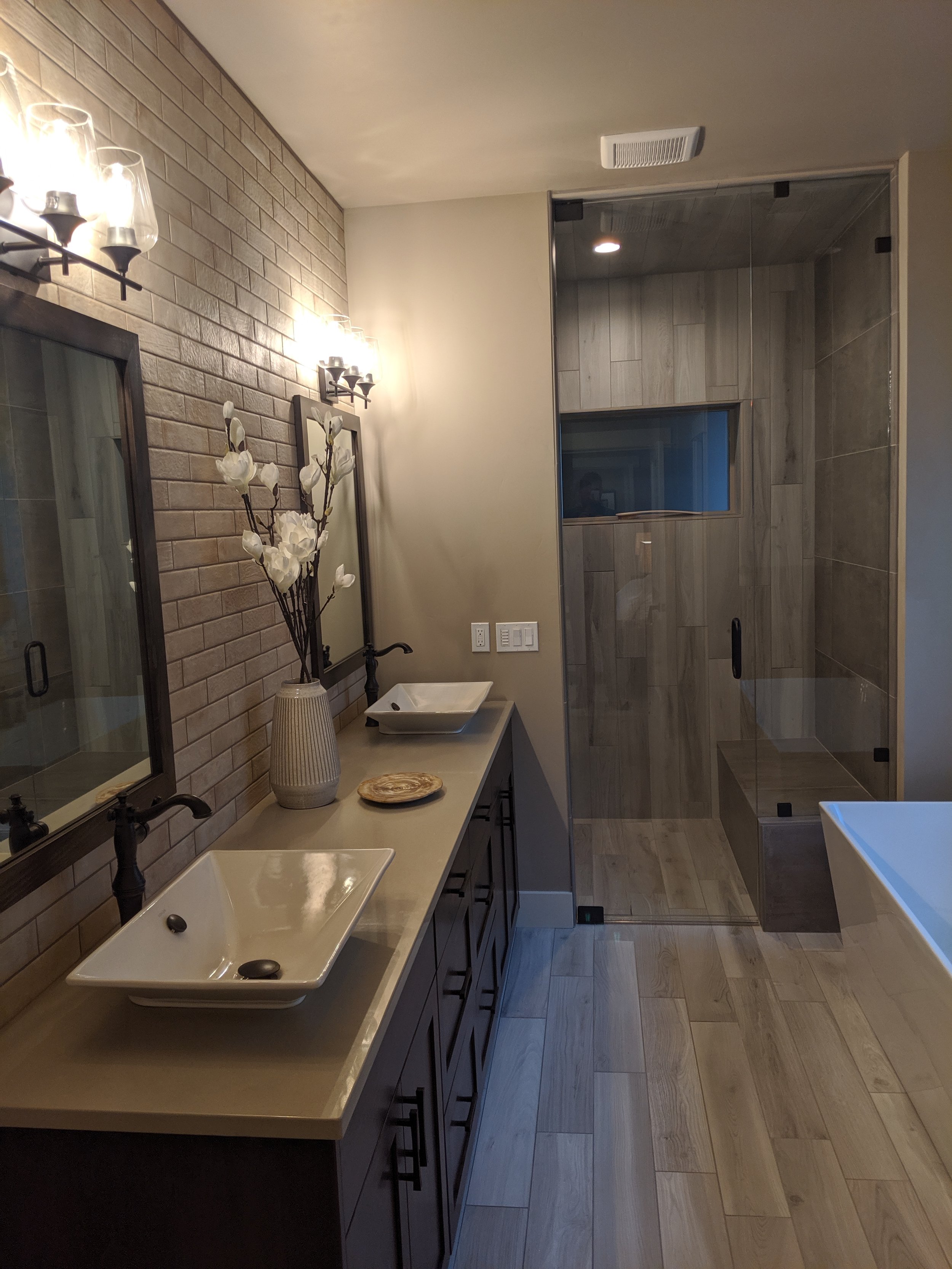 masterbath.jpg