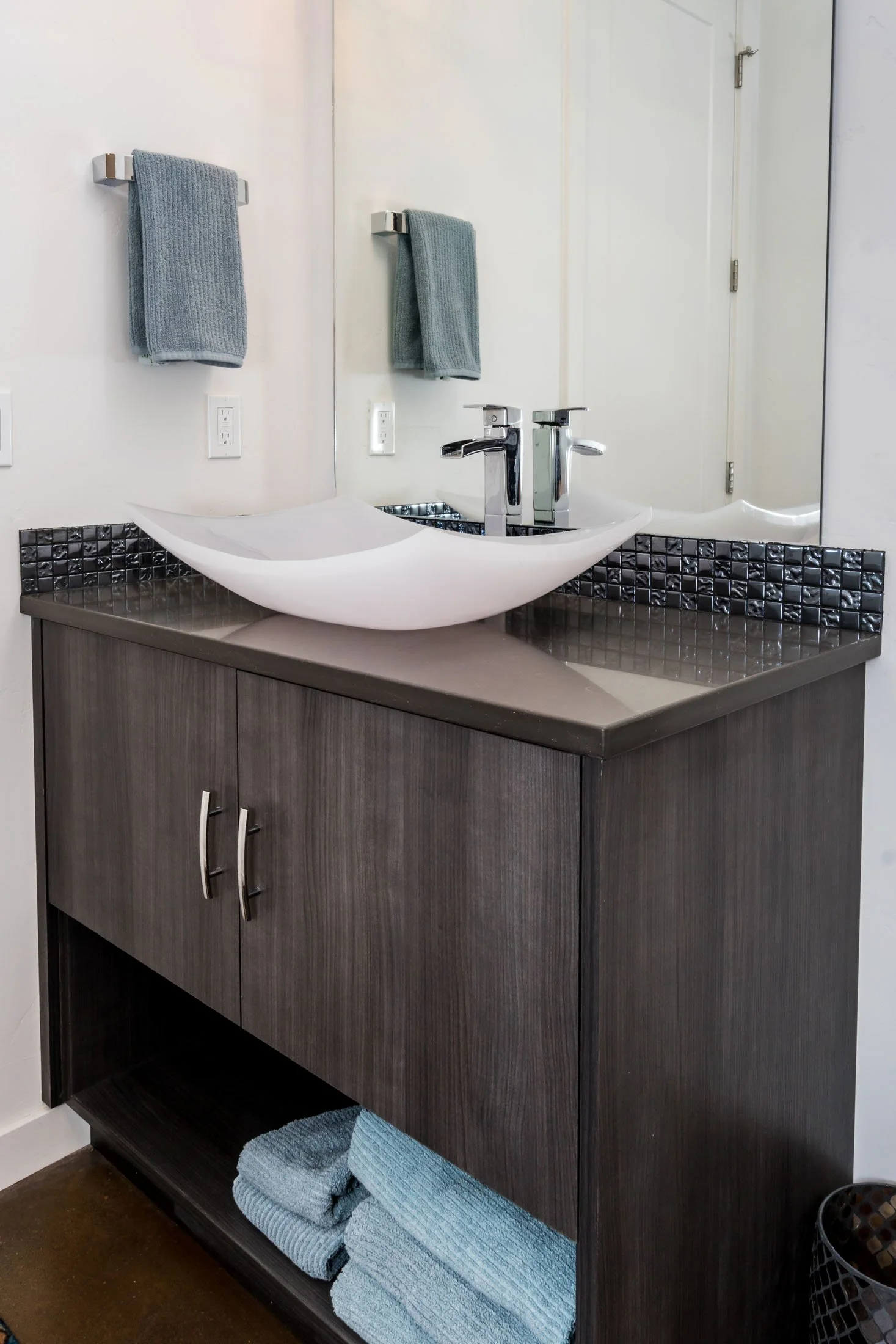 Powder bath.jpg