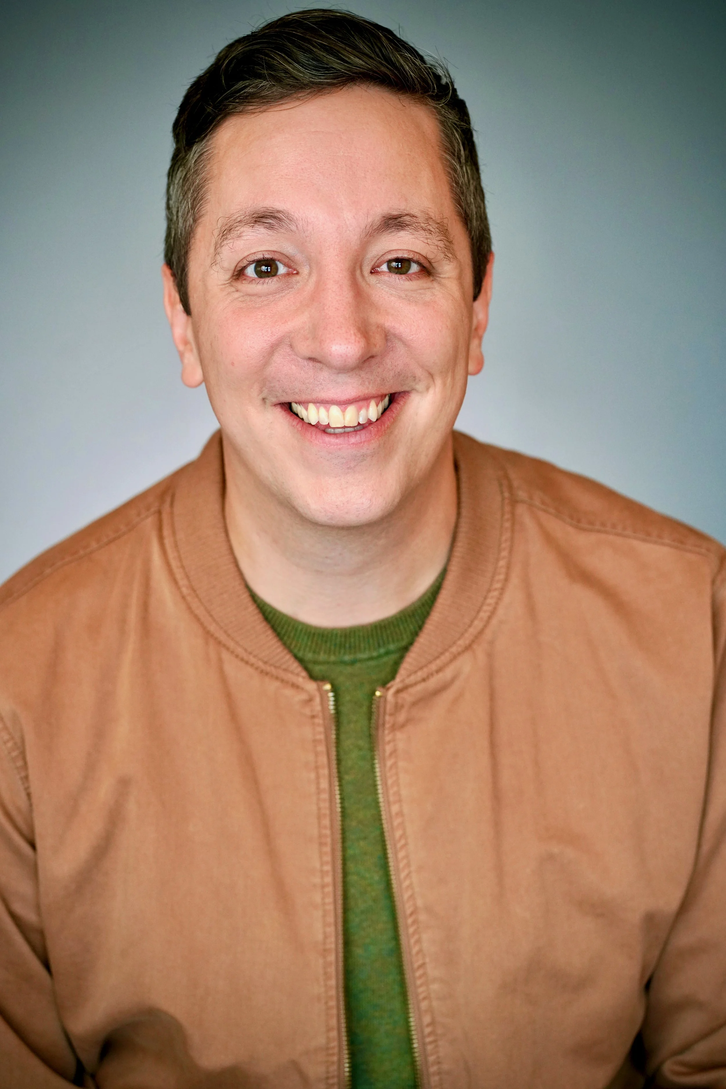 Max Wojtanowicz Brings The Pansy Craze To Trademark’s Stage