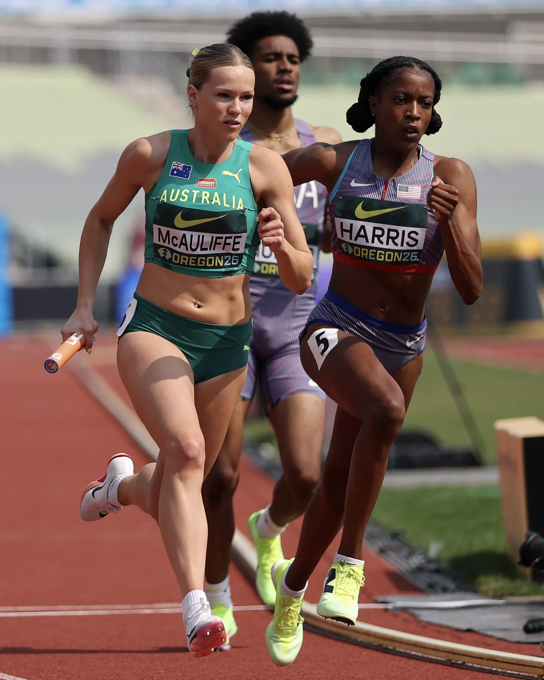 Report: Competition kicks off on busy first morning in Oregon