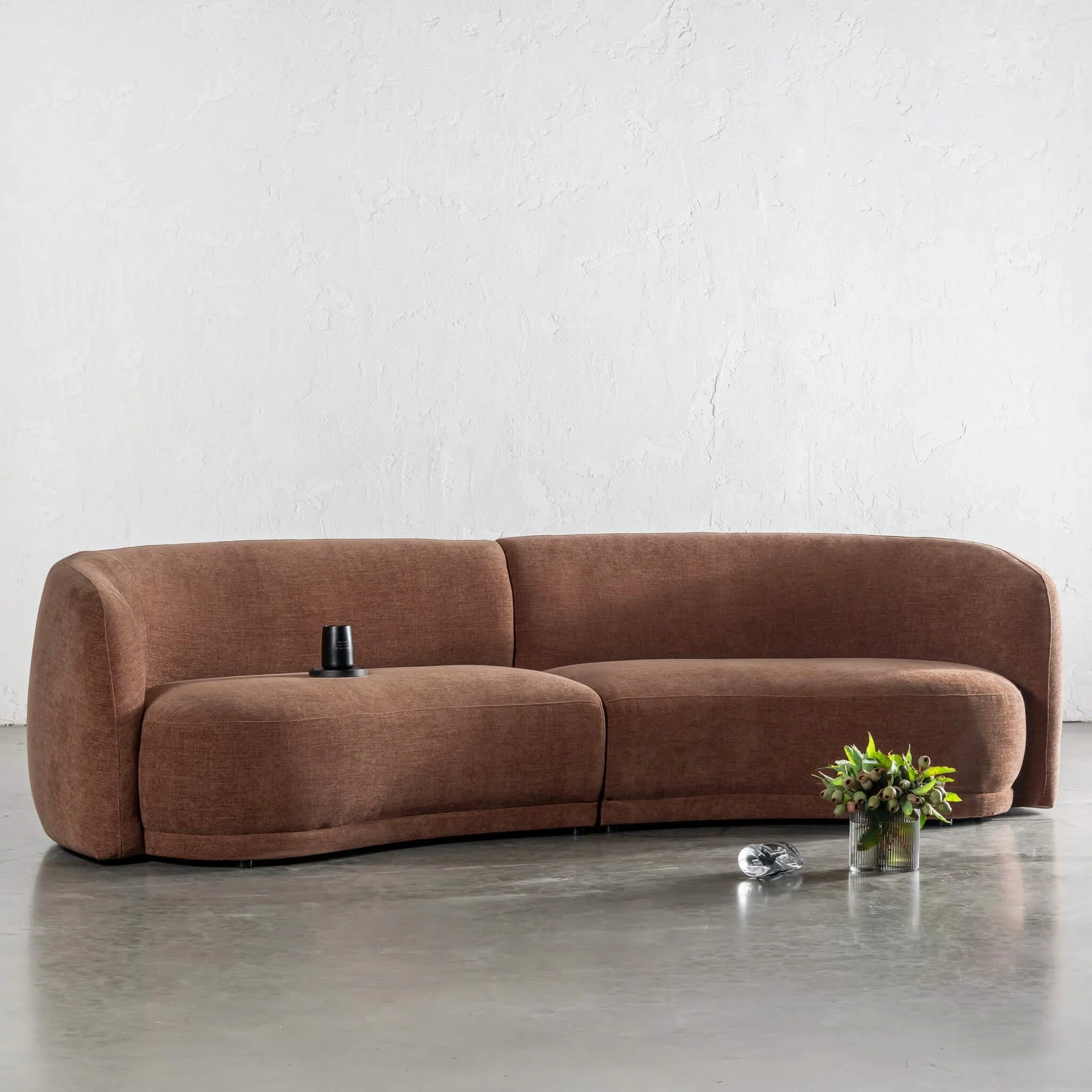 PURBECK CURVED SOFA | CLOVE DUST