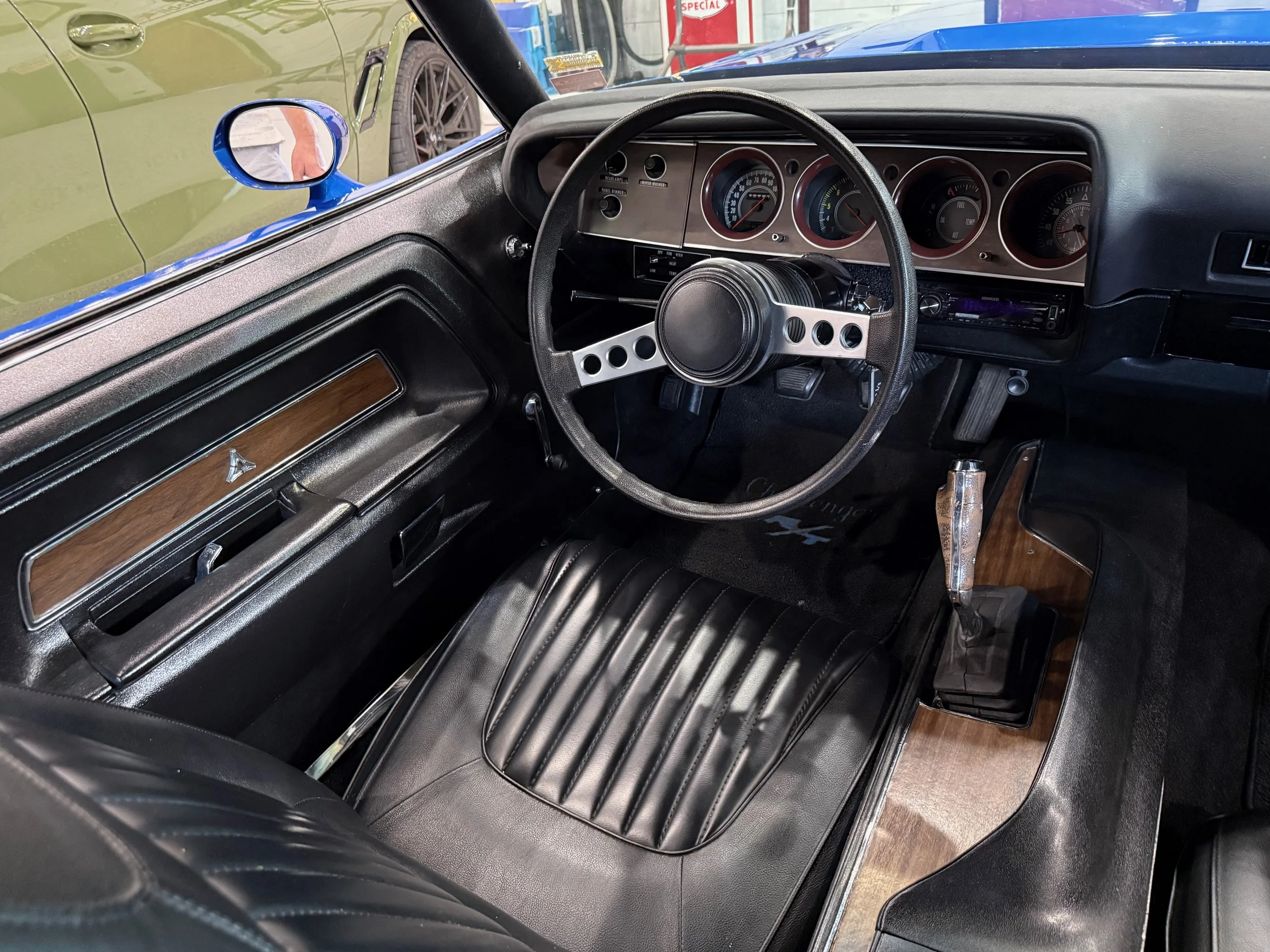 71Challenger - 17.jpeg
