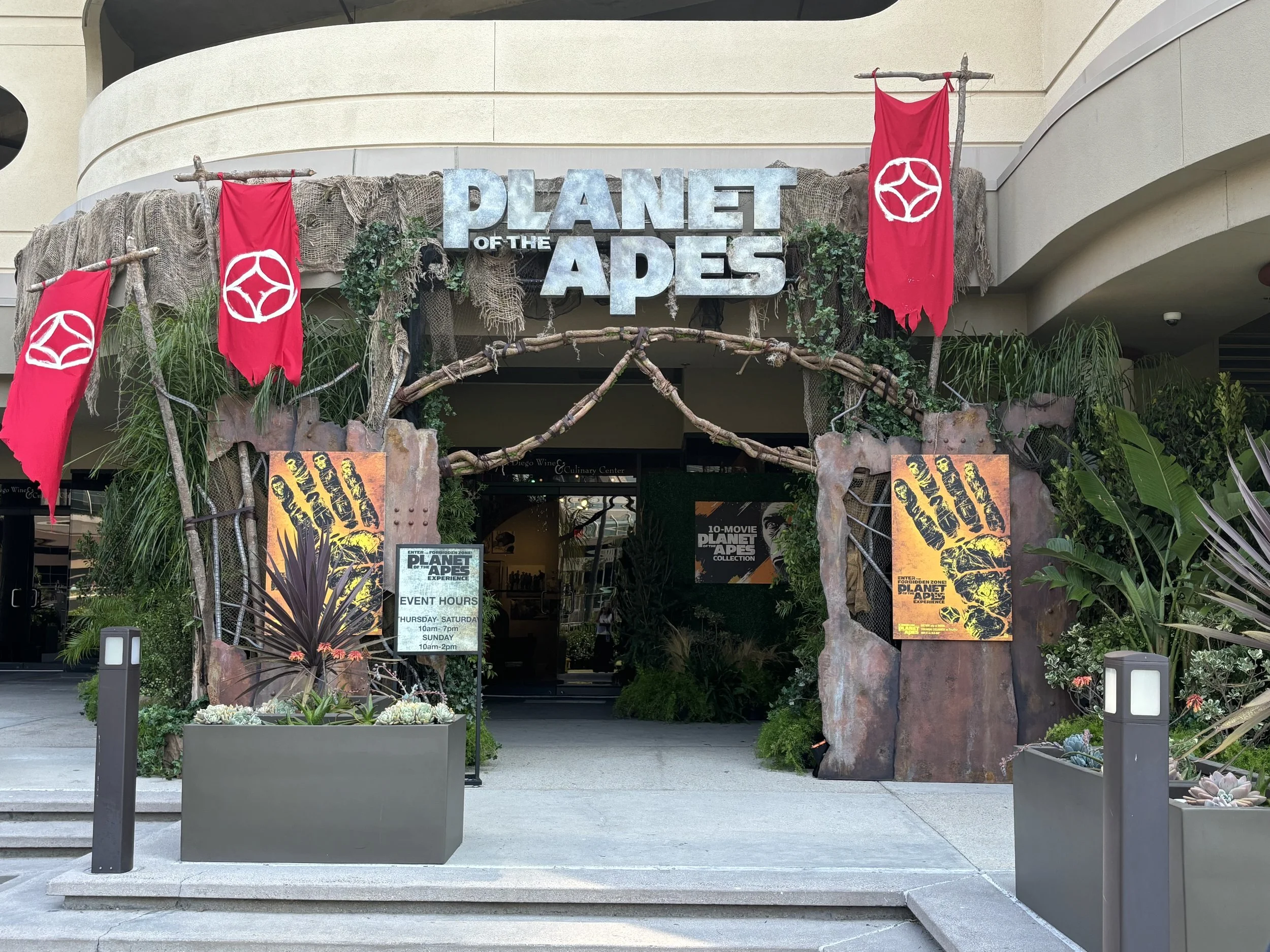 San Diego Comic Con Planet of the Apes experience entrance
