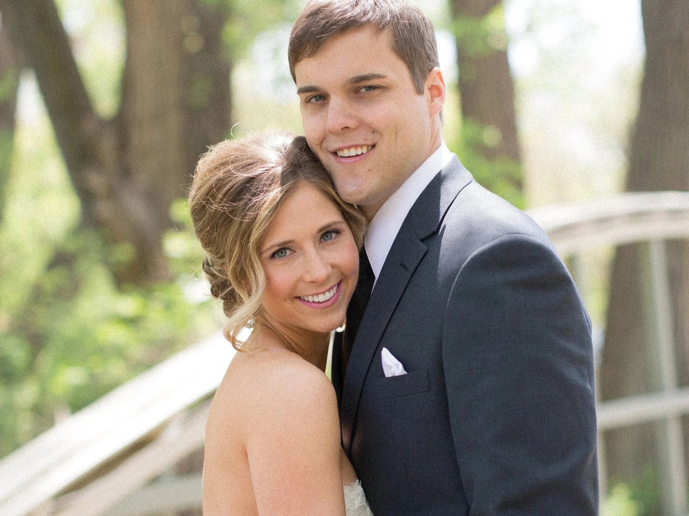 Classic-Omaha-Wedding-Megan-Pomeroy-35.jpg