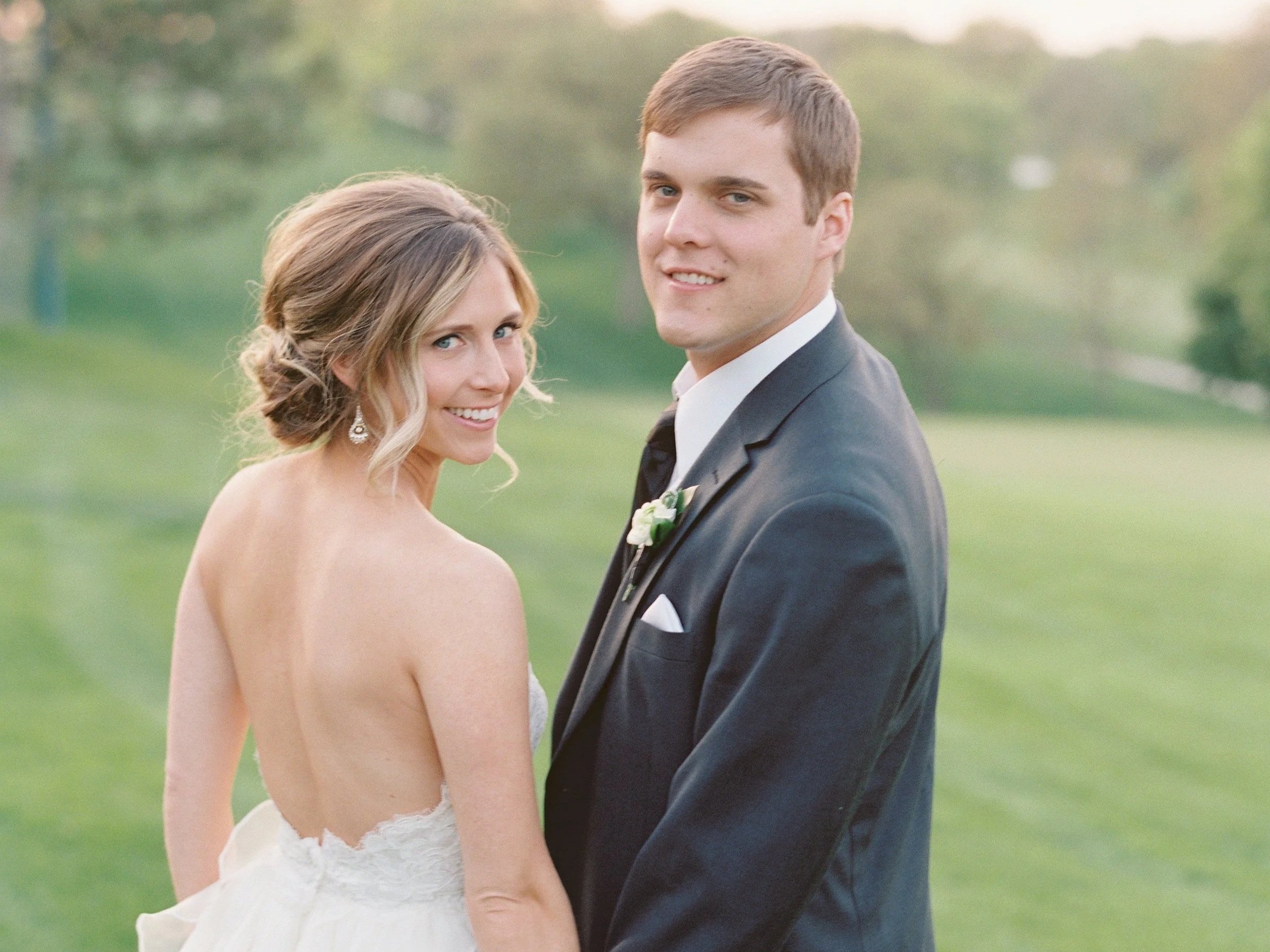 Classic-Omaha-Wedding-Photography-14.jpg