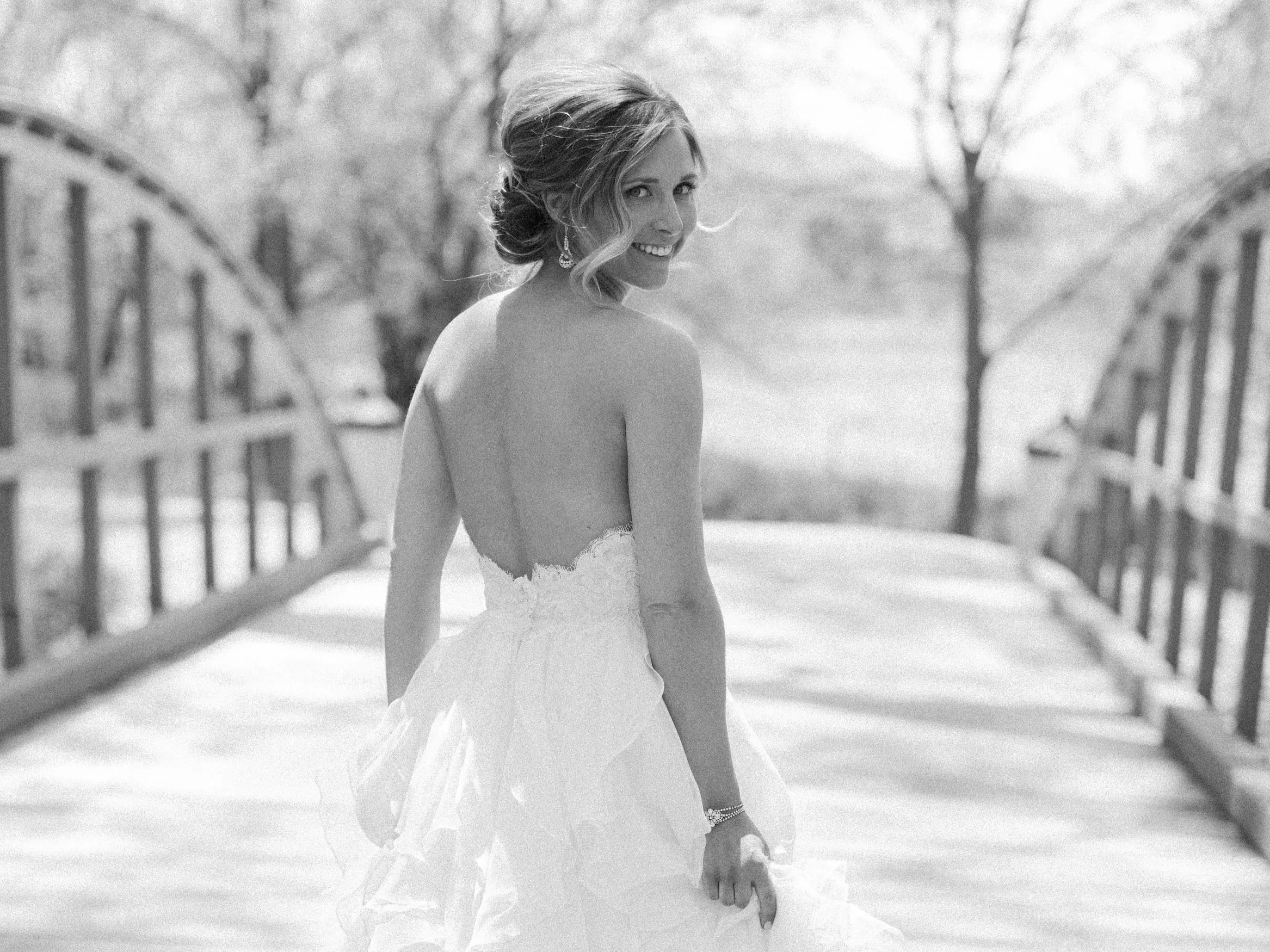 Classic-Omaha-Wedding-Photography-16.jpg