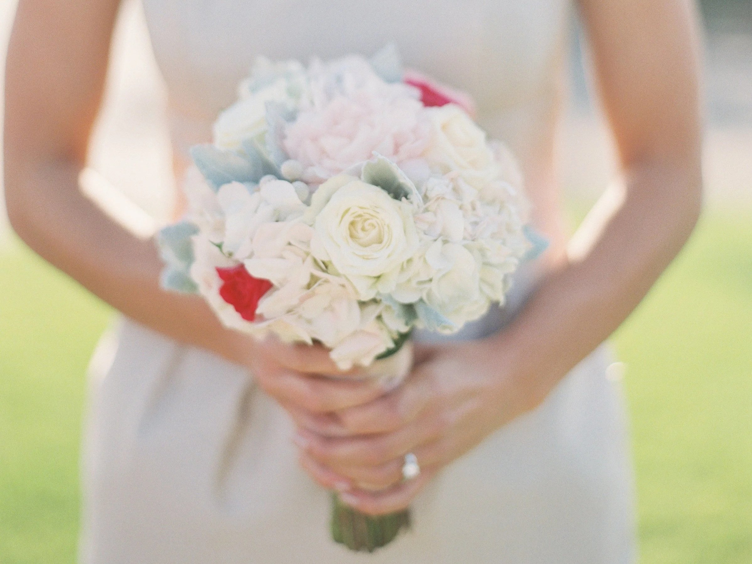 Classic-Omaha-Wedding-Photography-19.jpg