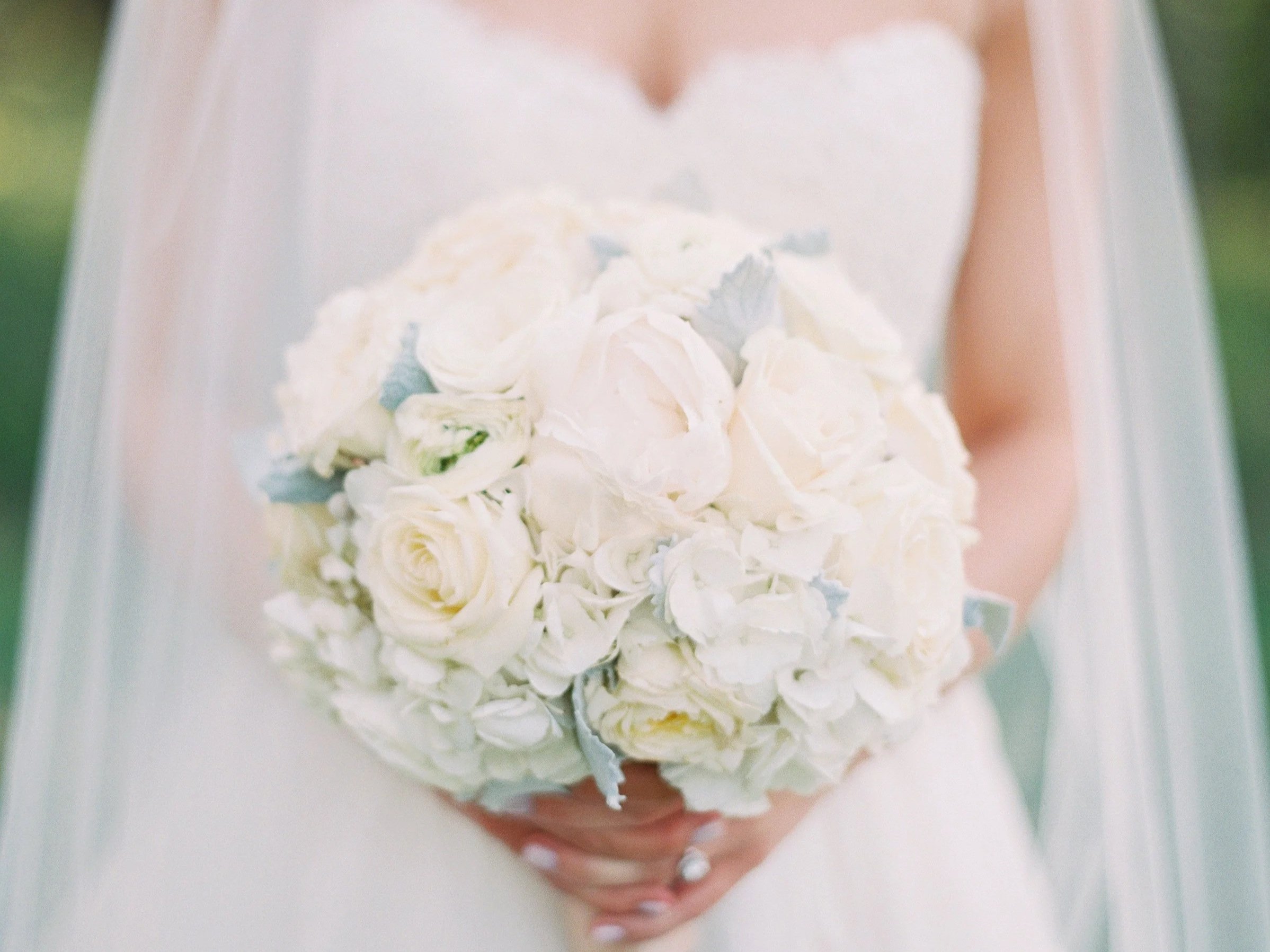 Classic-Omaha-Wedding-Photography-23.jpg