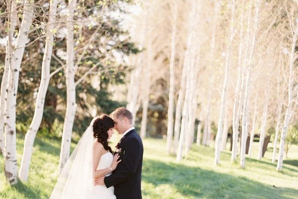 OMAHACOUNTRYCLUBWEDDINGPHOTOGRAPHER46.jpg
