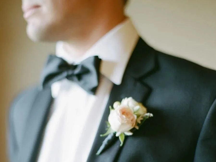 OMAHACOUNTRYCLUBWEDDINGPHOTOGRAPHY460.jpg