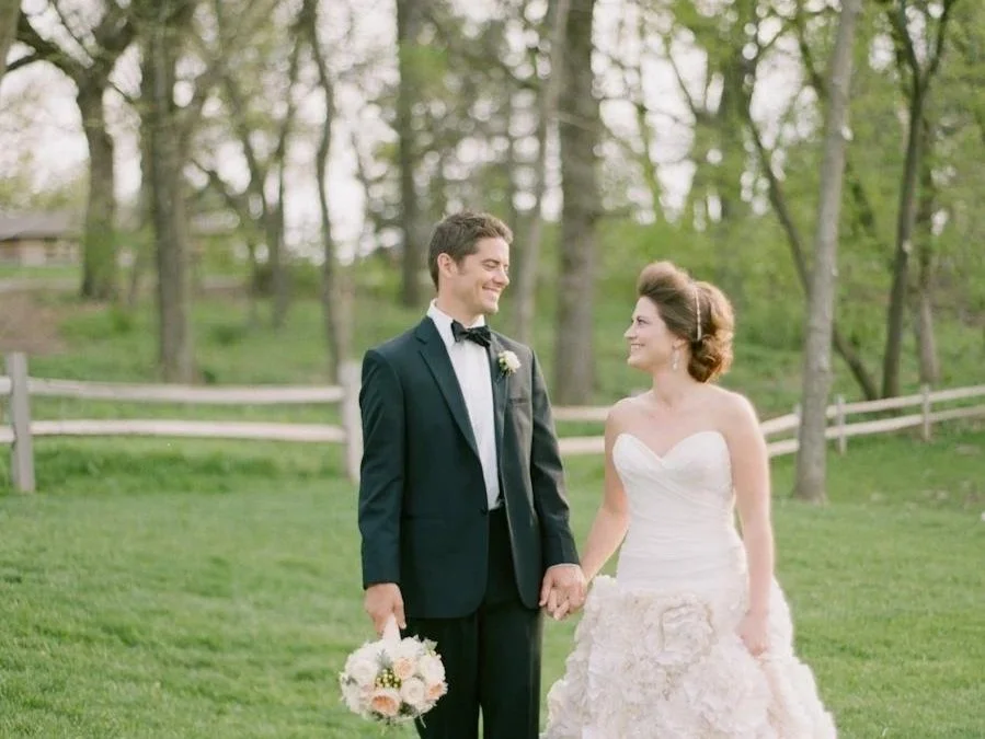 OMAHACOUNTRYCLUBWEDDINGPHOTOGRAPHY430.jpg