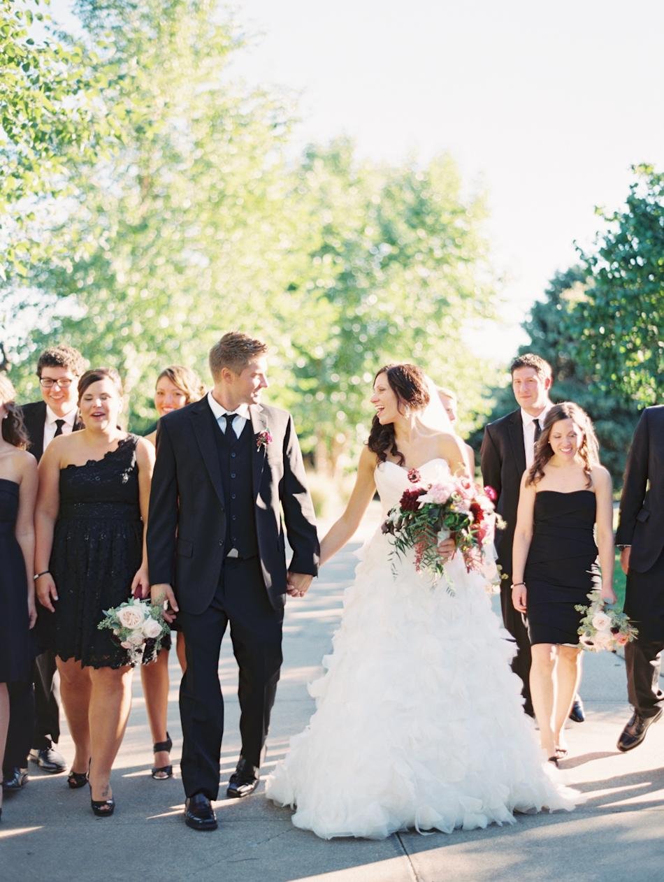OMAHACOUNTRYCLUBWEDDINGPHOTOGRAPHER84.jpg
