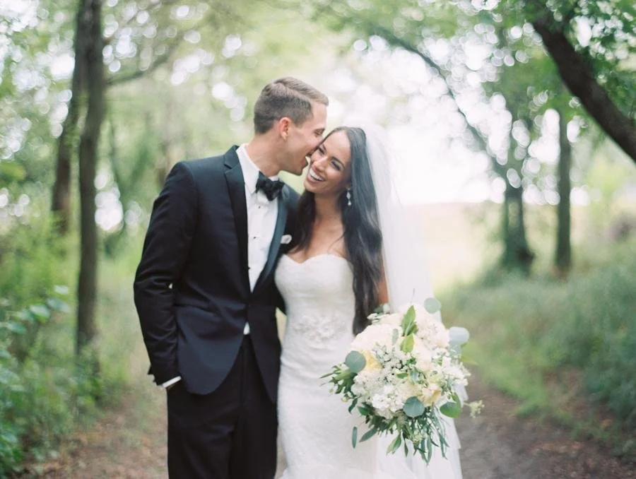 OmahaWeddingPhotographer16.jpg