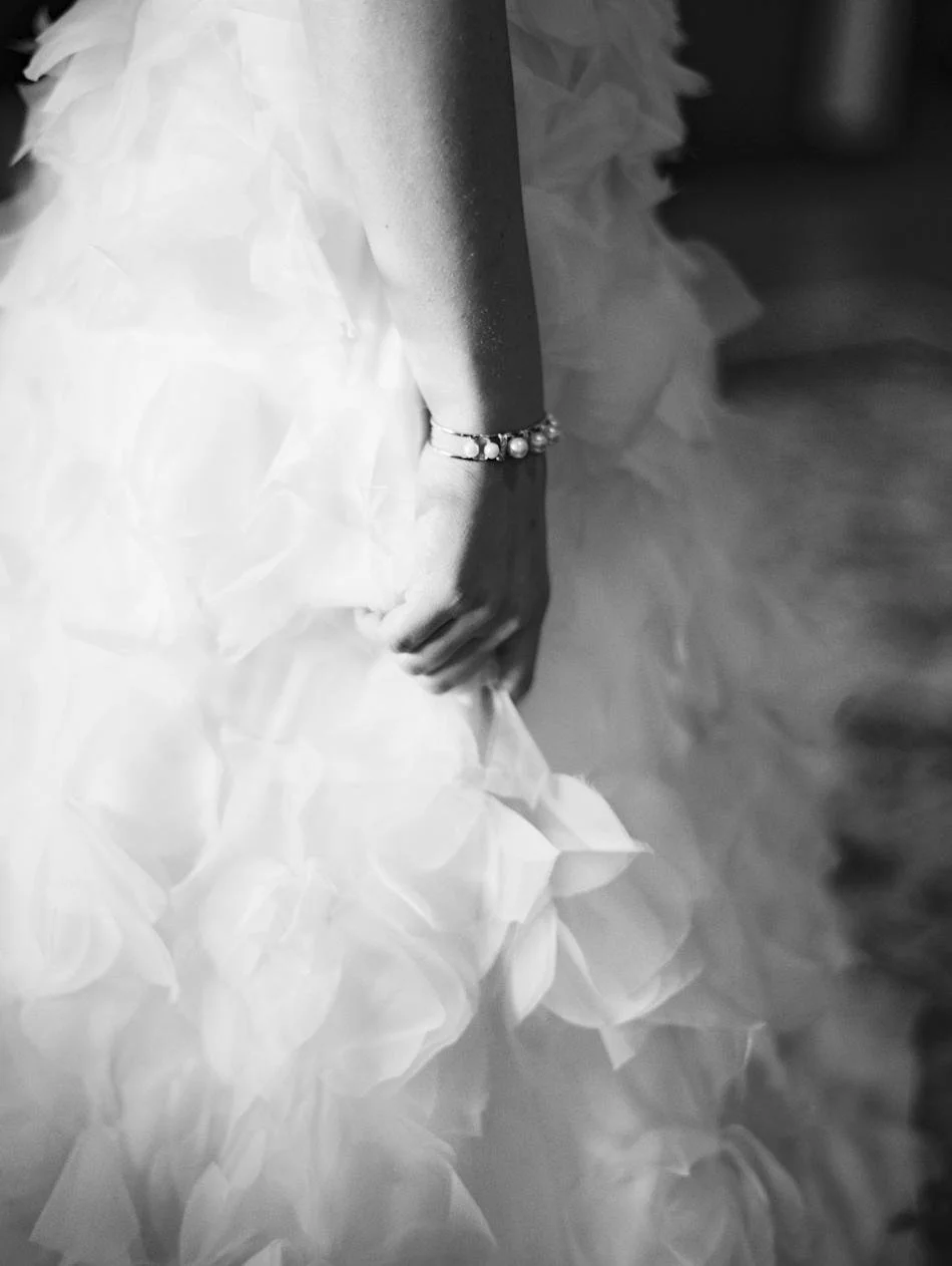 OMAHACOUNTRYCLUBWEDDINGPHOTOGRAPHER225.jpg