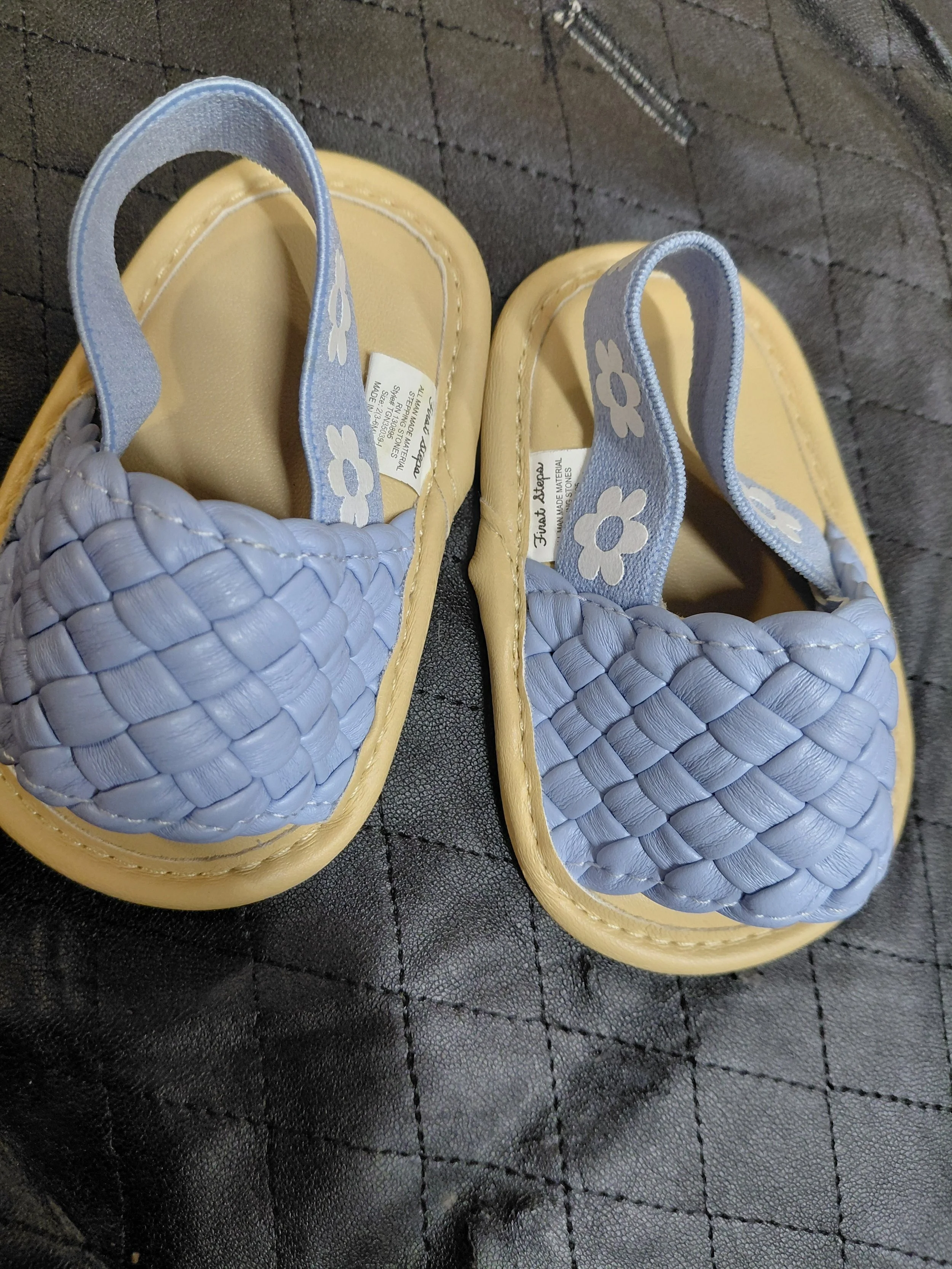 [3-6m] First steps sandals