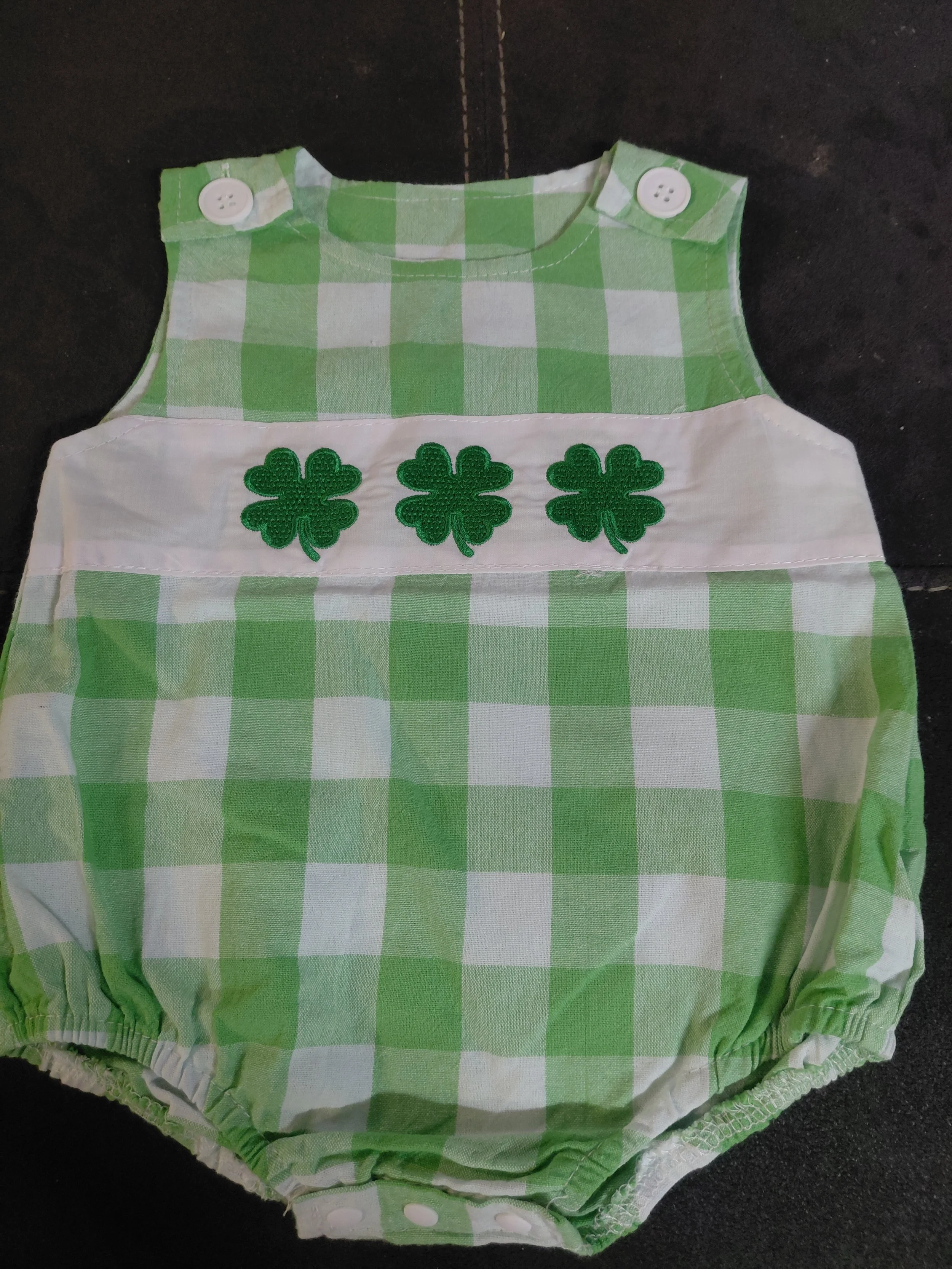 [000] Green clover bodysuit