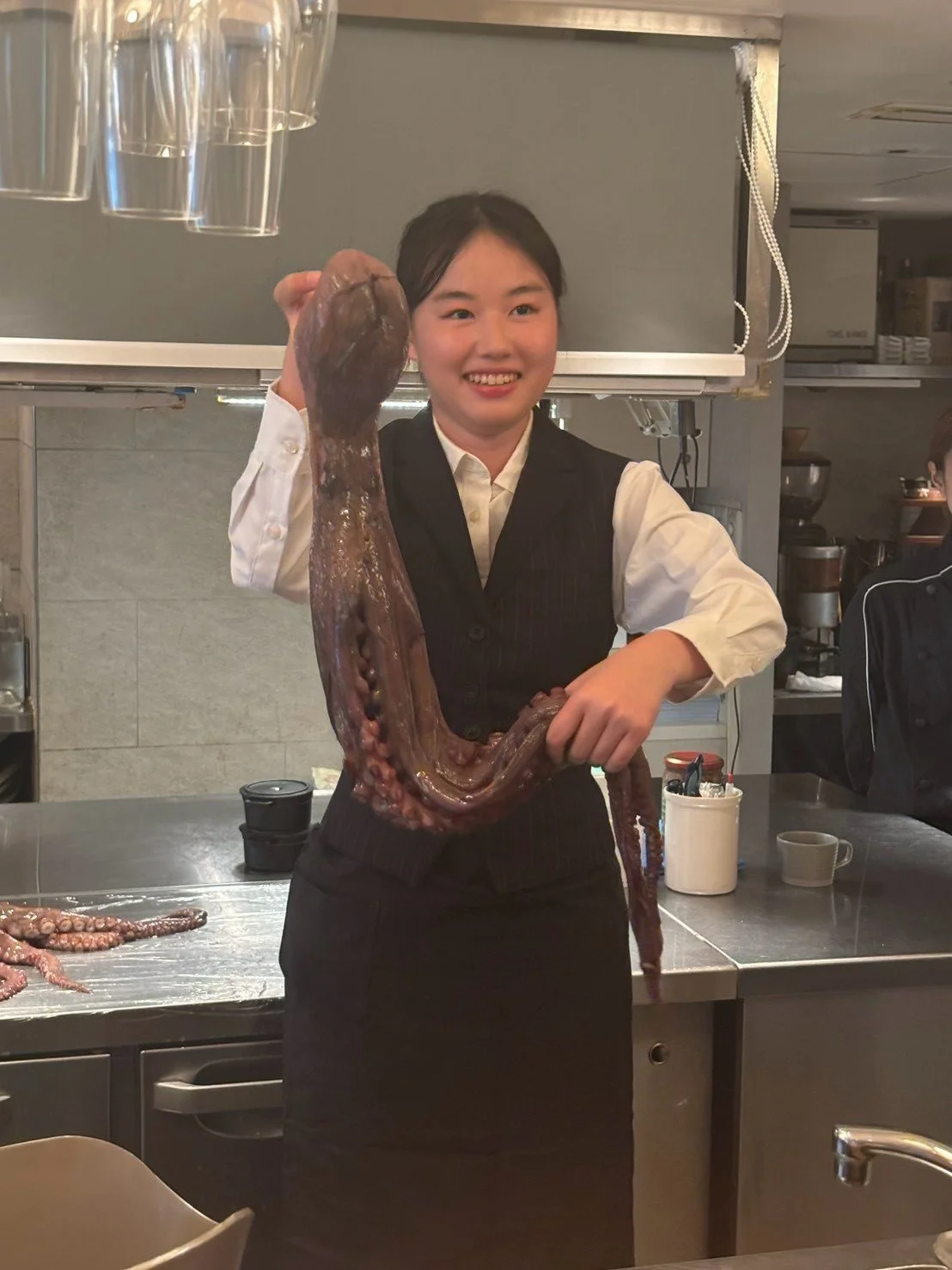 LINE_ALBUM_Emma’s Restaurant Internship 2026_260812_12.jpg