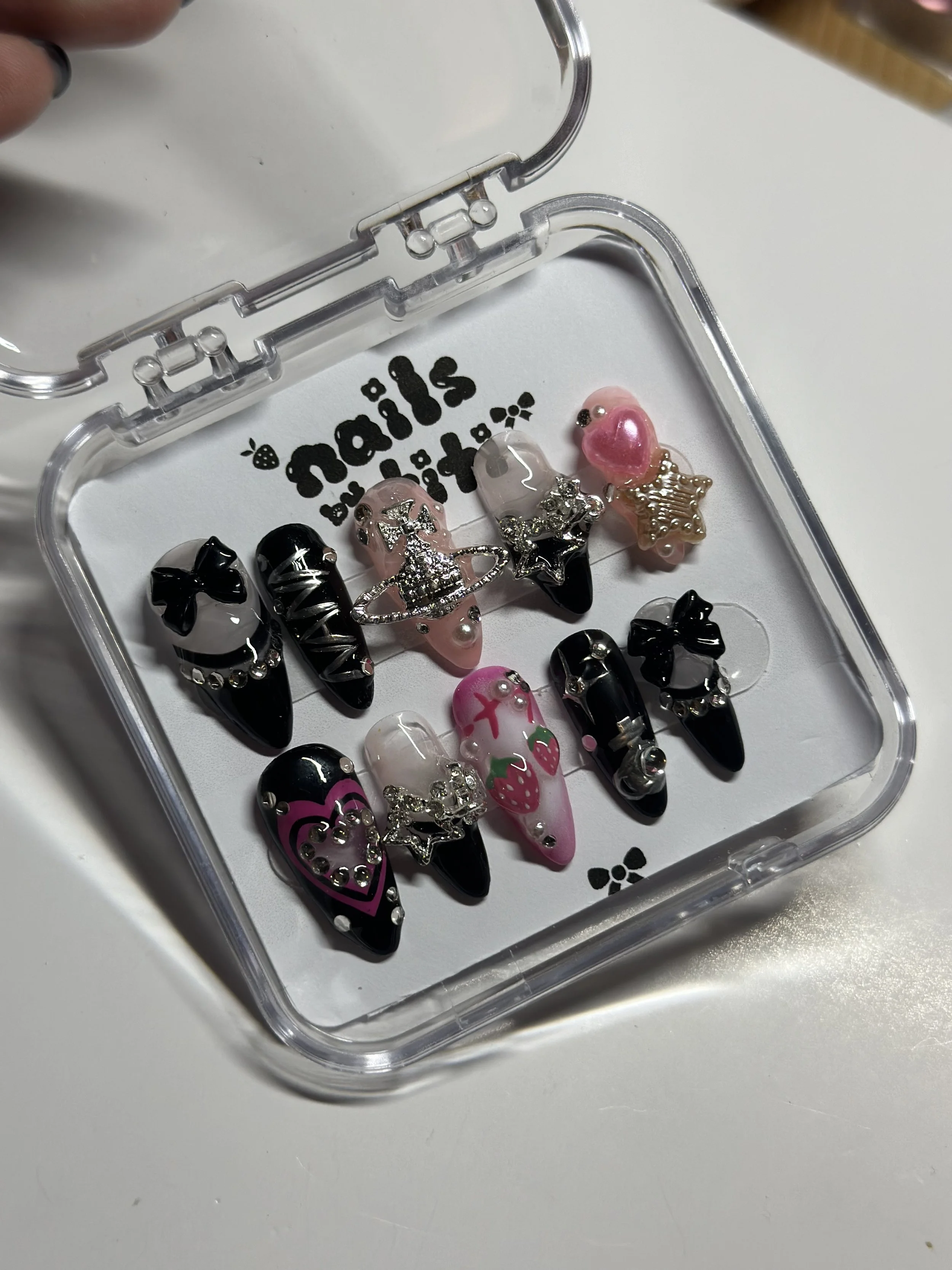 ⋆˚࿔ nana set  𝜗𝜚˚⋆