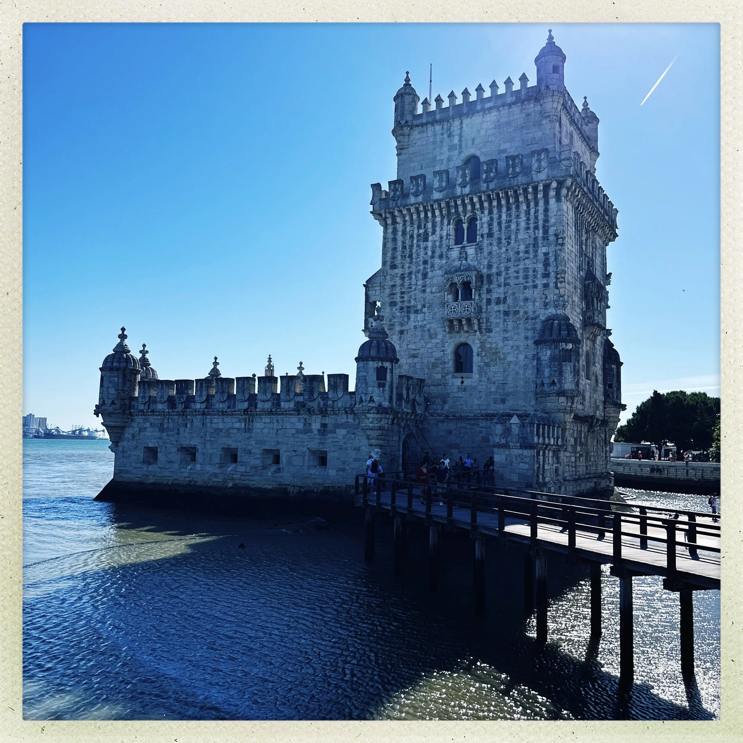 HipstamaticPhoto-708625801.892868.jpg