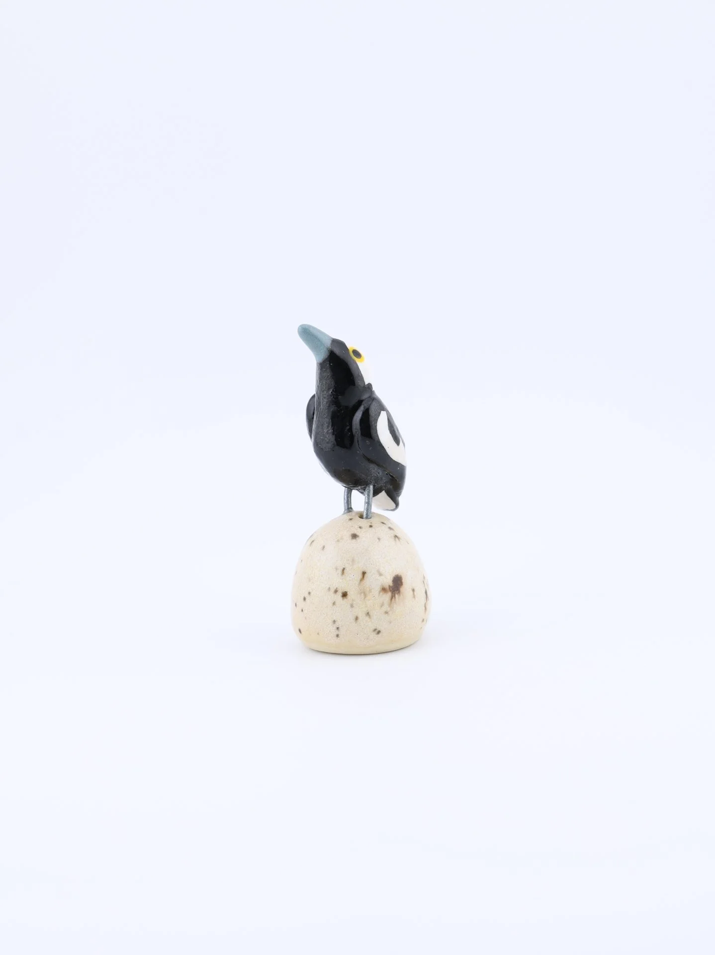 Mini Magpie Sculpture