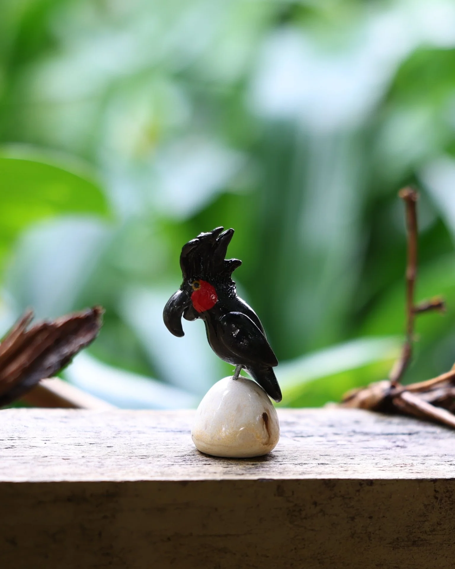 Mini Palm Cockatoo Sculpture