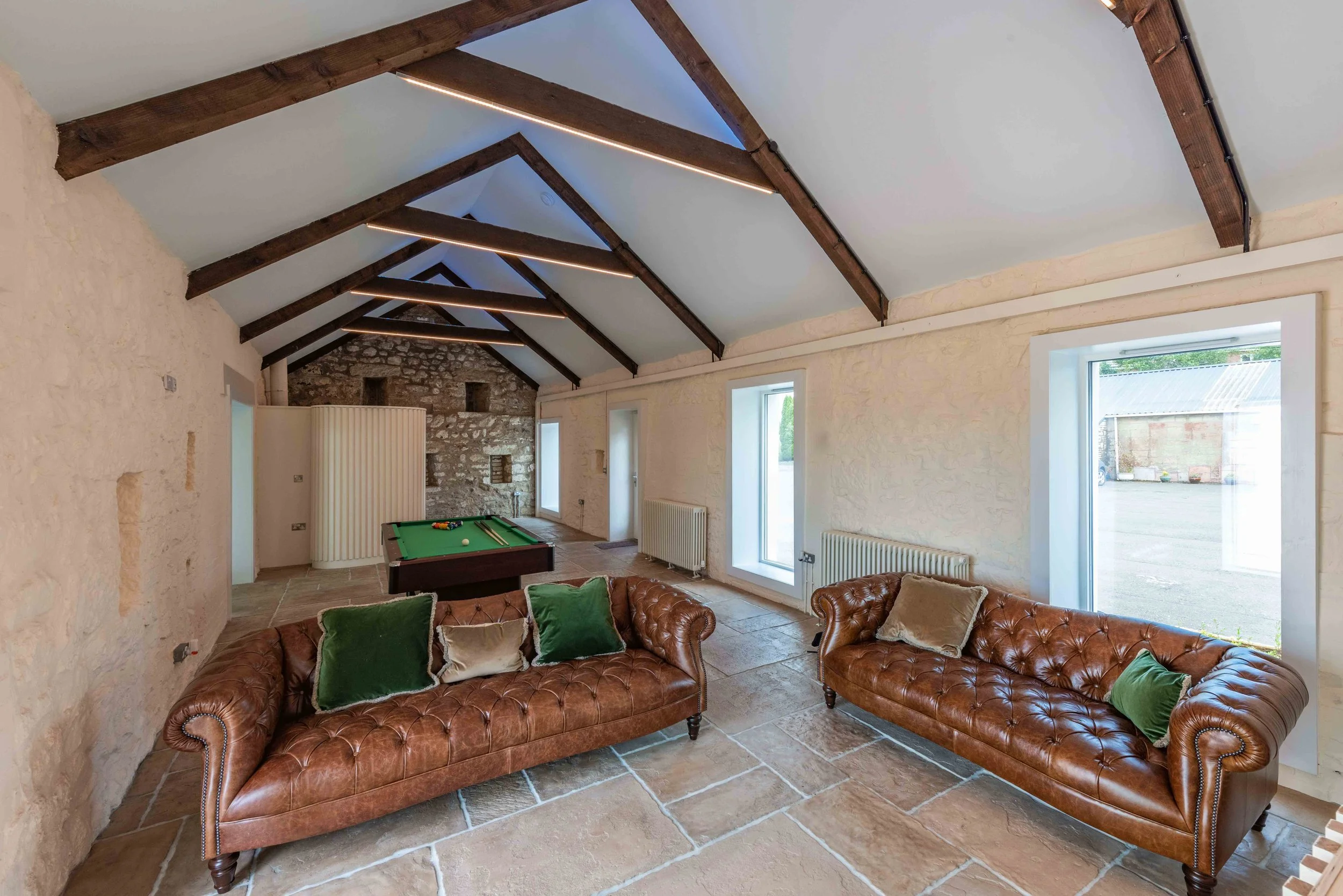 Lockhartshields Farm Interior 7.jpg