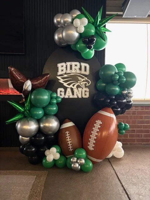 Go EAGLES!!  The perfect super bowl balloon backdrop at Piccolo Trattoria in Newtown PA